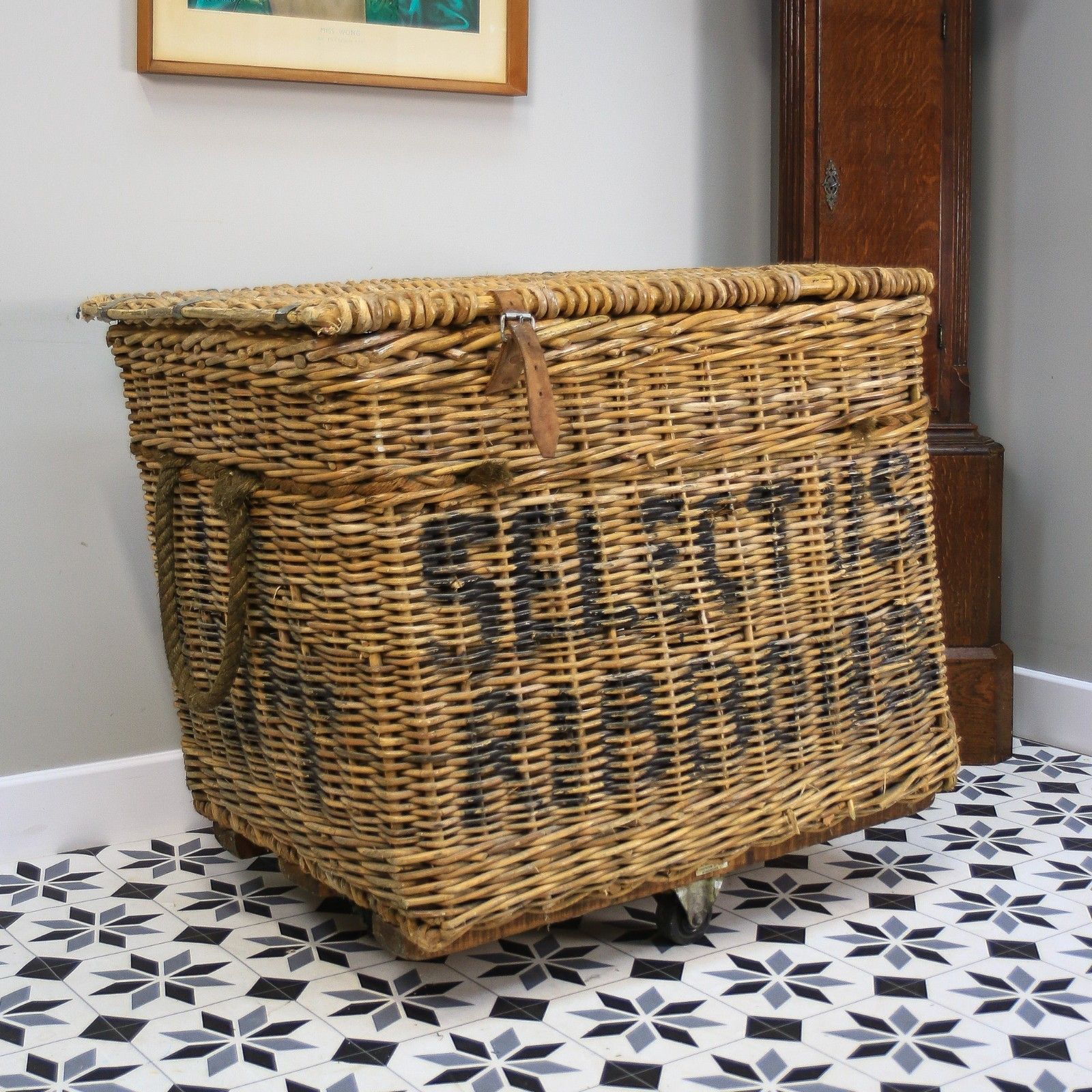 Arthur Craven Mill Basket In Wicker With Rope Handles And Lid photo Home Decor
