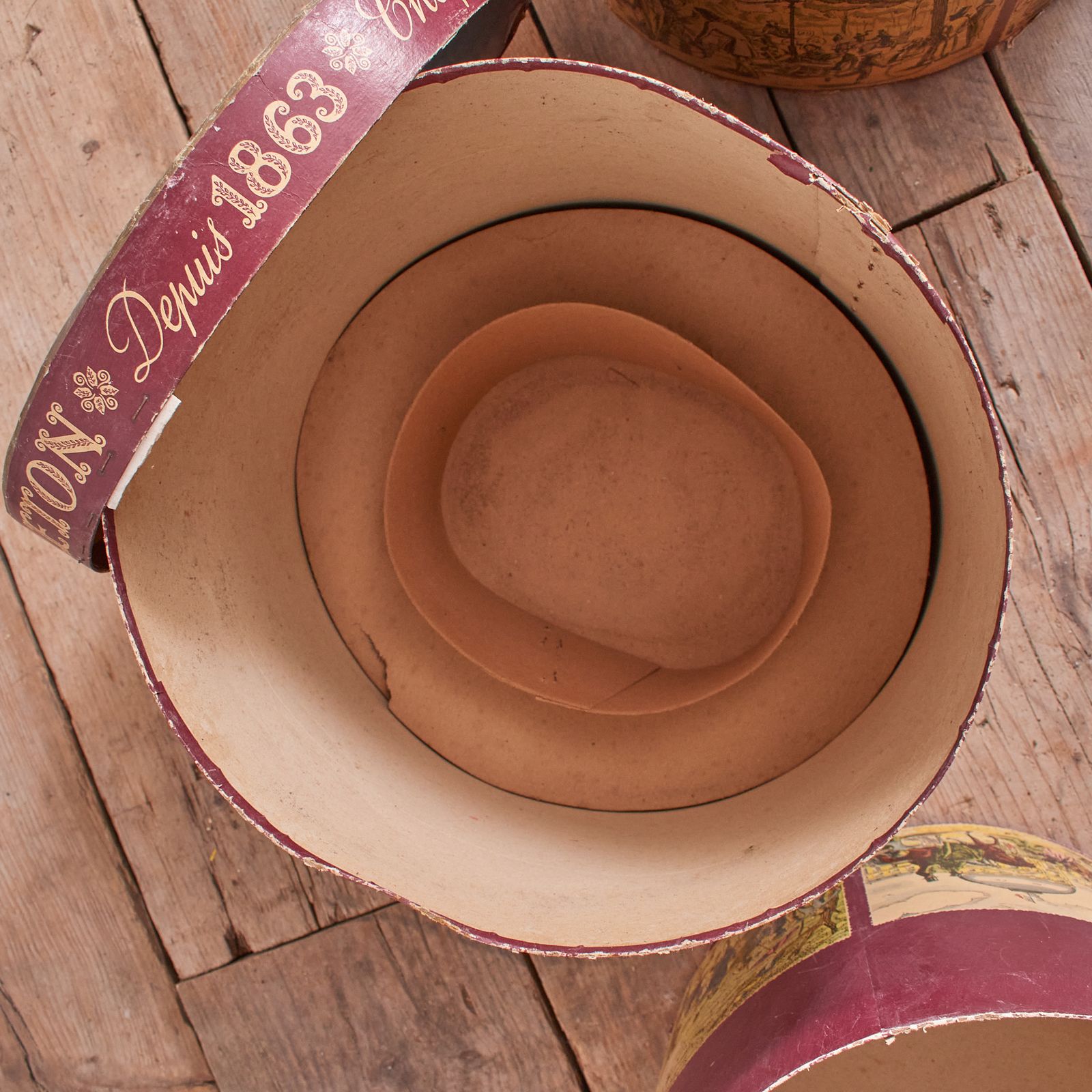 photo furniture Set Of Three 19th Century French Hat Boxes