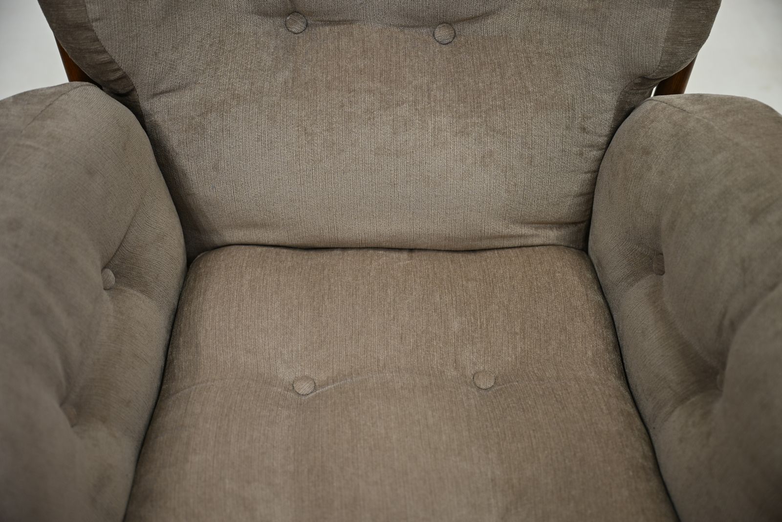 photo furniture Ercol Jubilee Easy Armchair New Upholstery And Webbing Free Uk Delivery