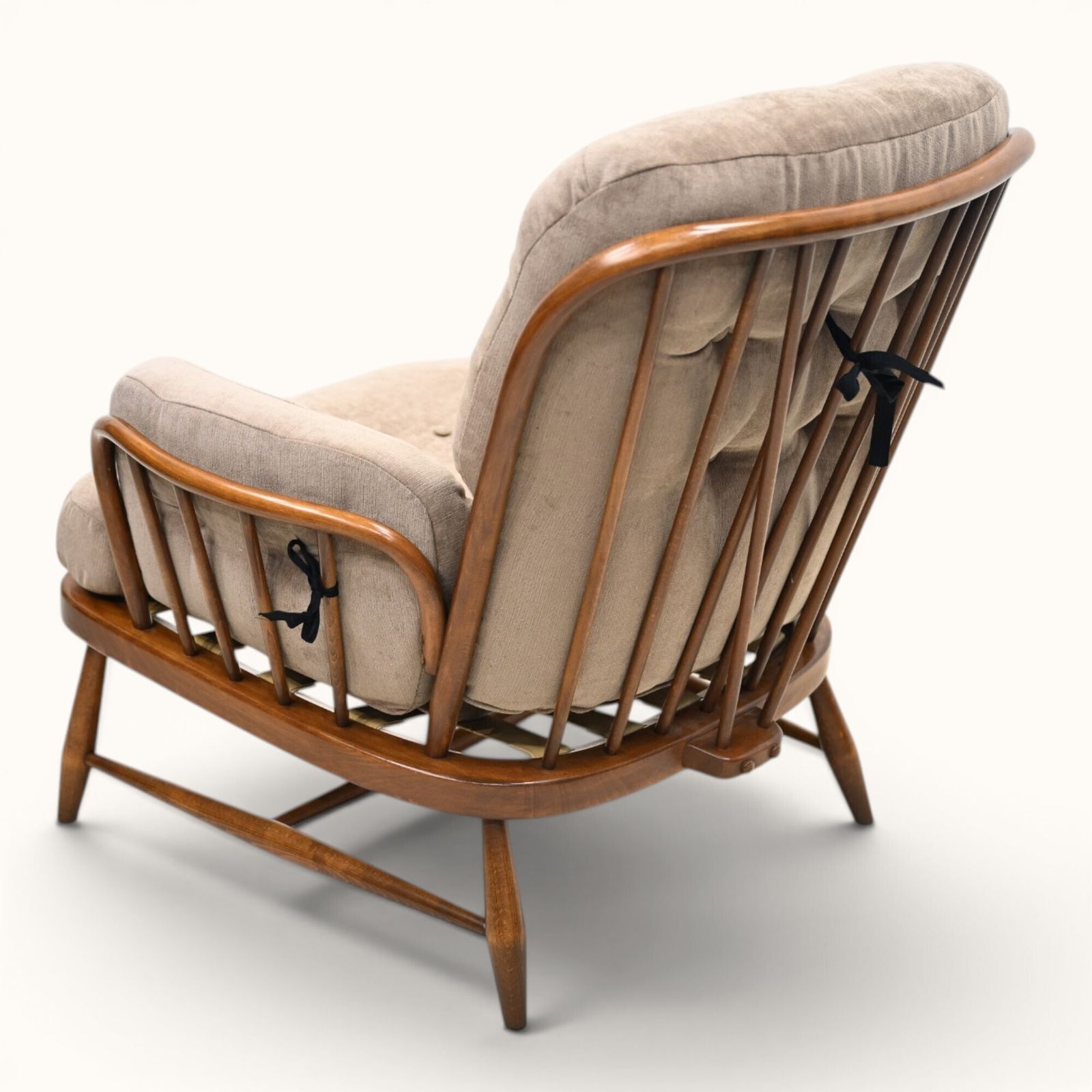 Ercol Jubilee Easy Armchair New Upholstery And Webbing Free Uk Delivery* photo 537.0