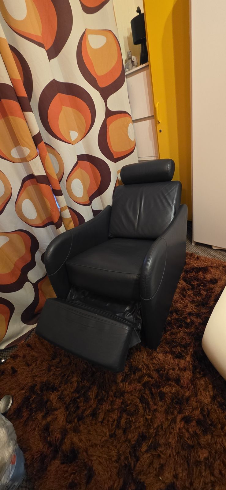 Blue Leather Ligne Roset Petite Sieste Armchair/Recliner photo furniture