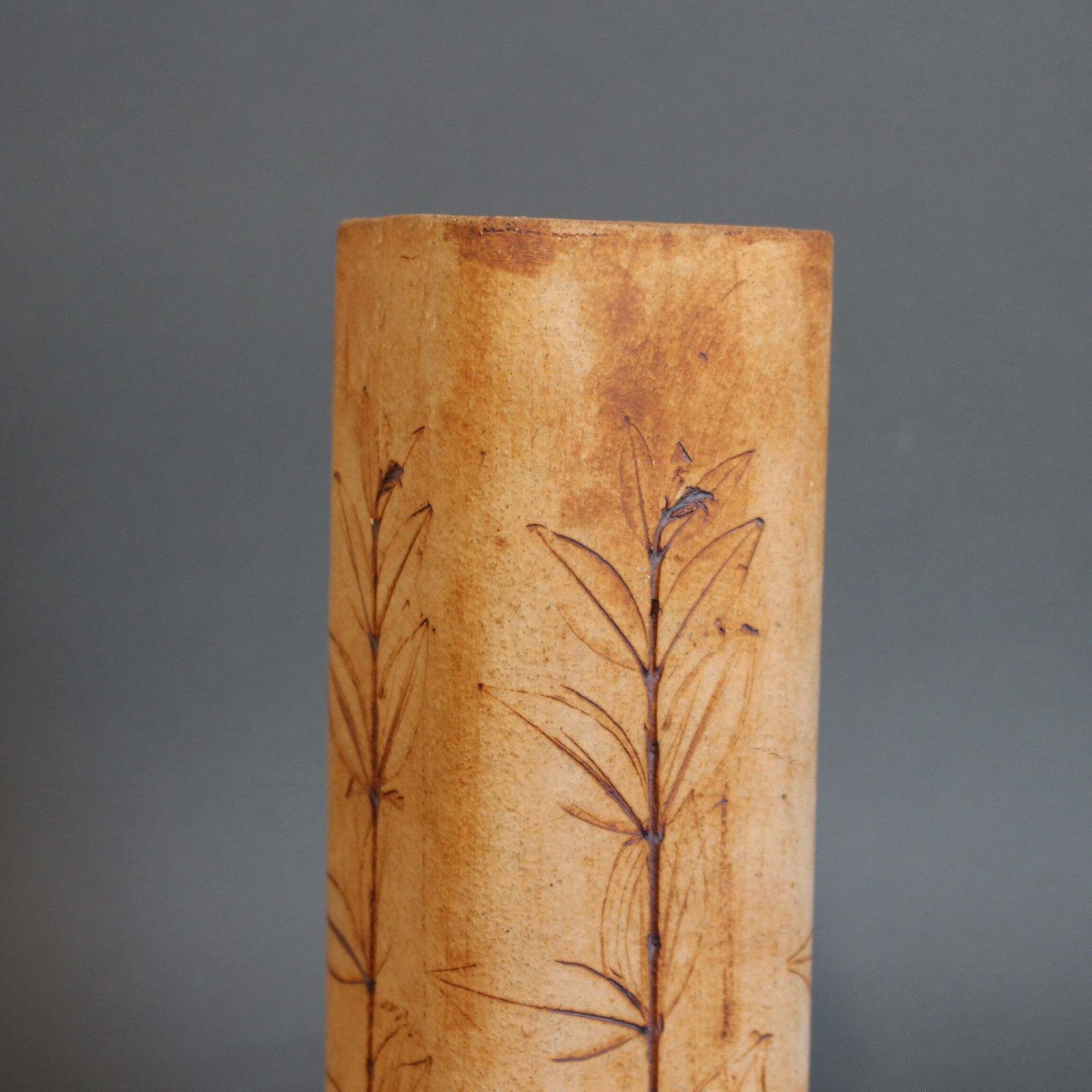 photo vinterior French Stoneware Vase By Raymonde Leduc (Circa 1960s 70s)