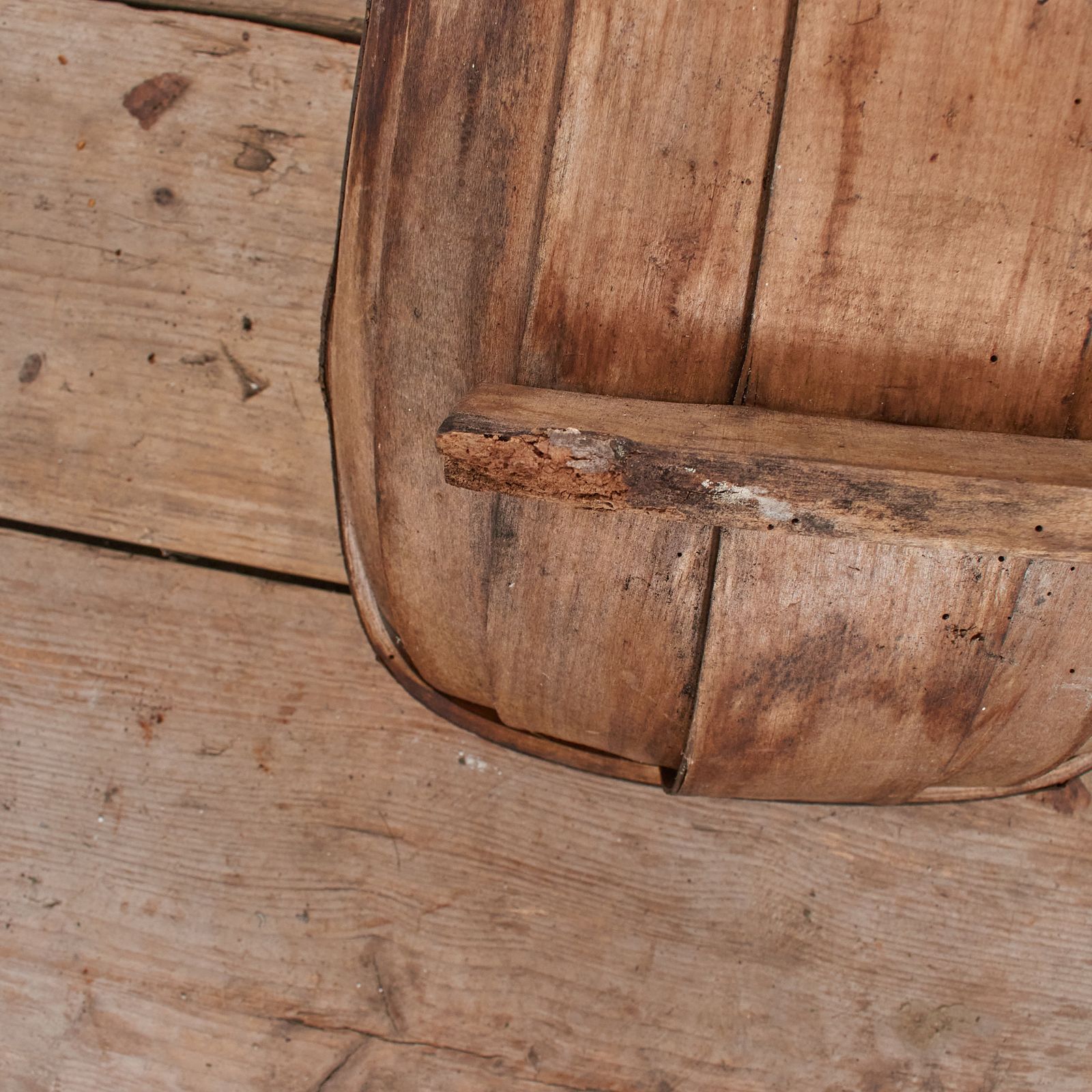 Antique Suffolk Wooden Garden Trug – B photo vintage