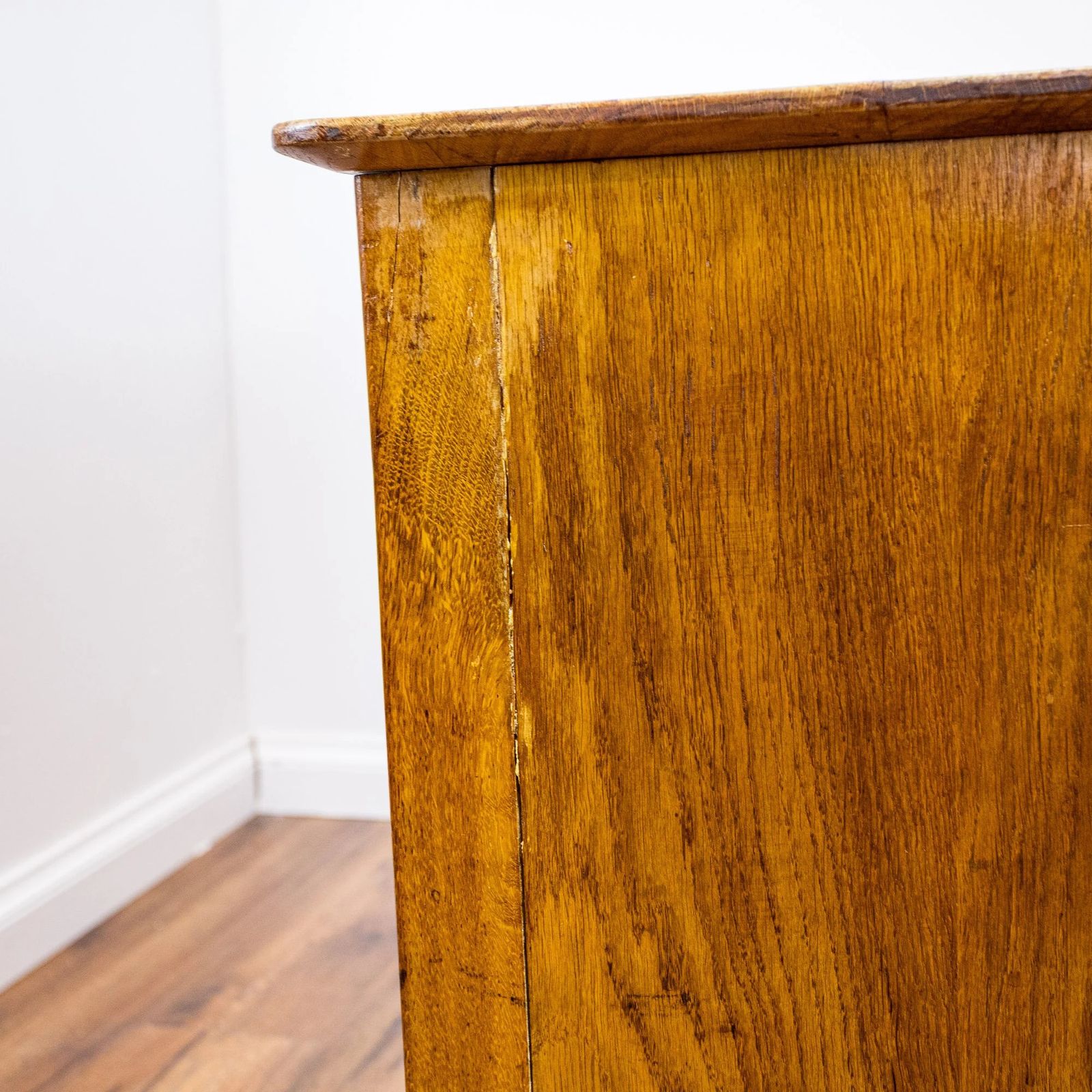 photo vintage 1950s Large Oak Office Pedestal Desk