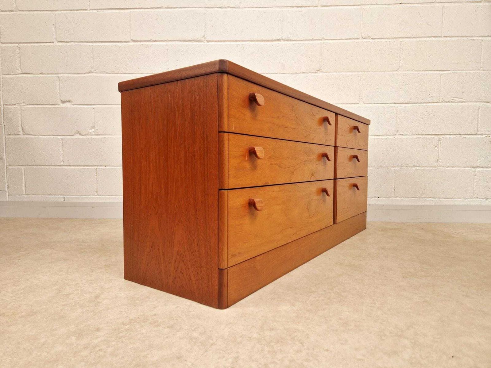 John & Sylvia Reid For Stag Vintage Mid Century Double Length Chest Of Drawers Pg198 photo furniture