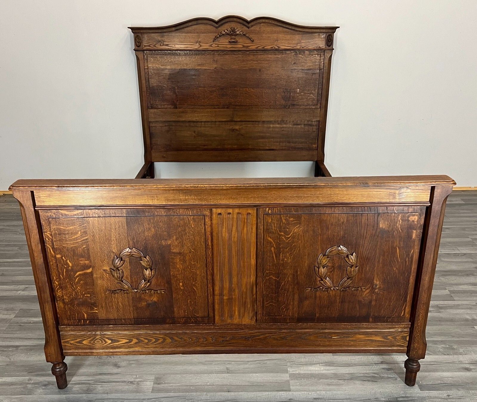 Bed Antique French Style Double Bed Wood Frame Carved Headboard Lot 3239