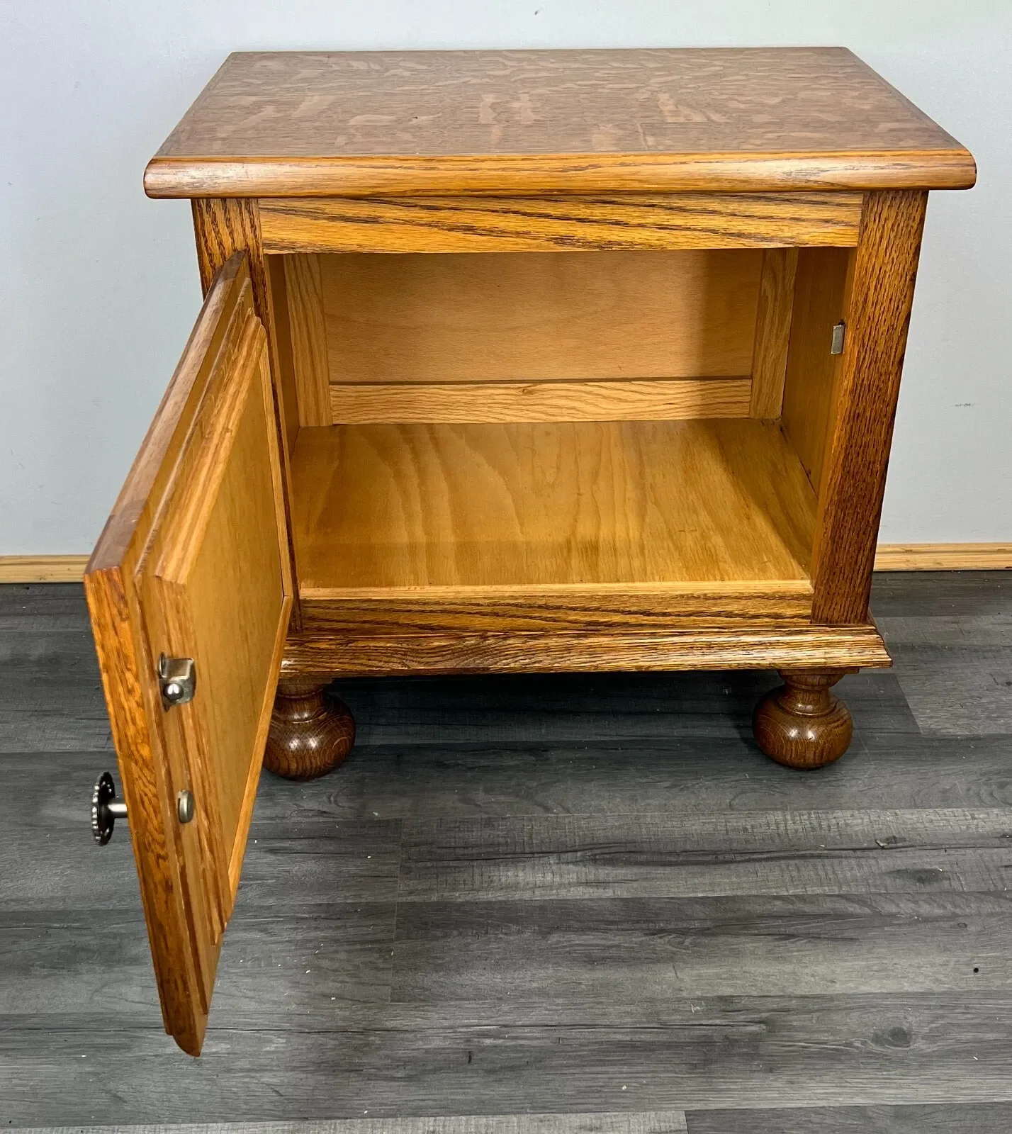 photo furniture Pair Of Bedside Tables Vintage French Nightstands Carved Cabinets Lot 3116