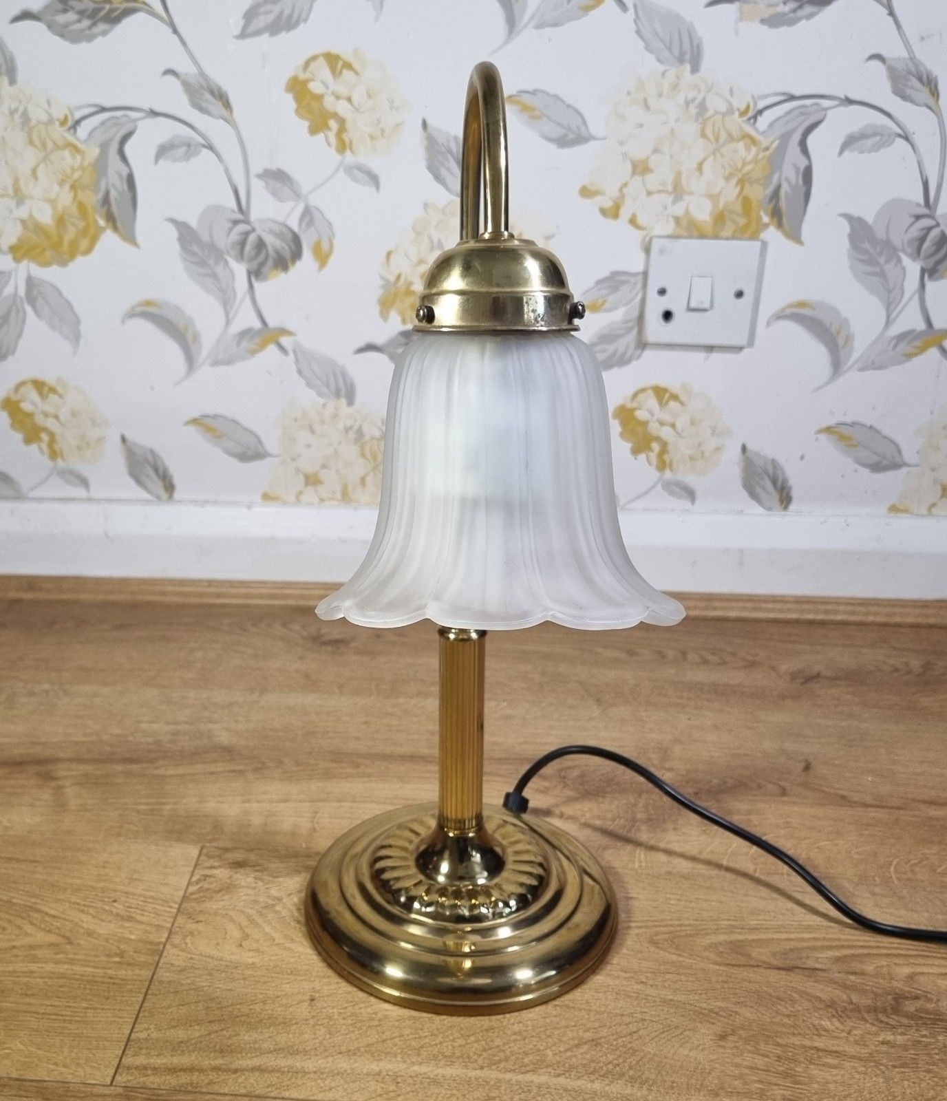 Vintage Brass Swan Neck Table Lamp Glass Tulip Shade Art Nouveau/Antique  Style photo for sale