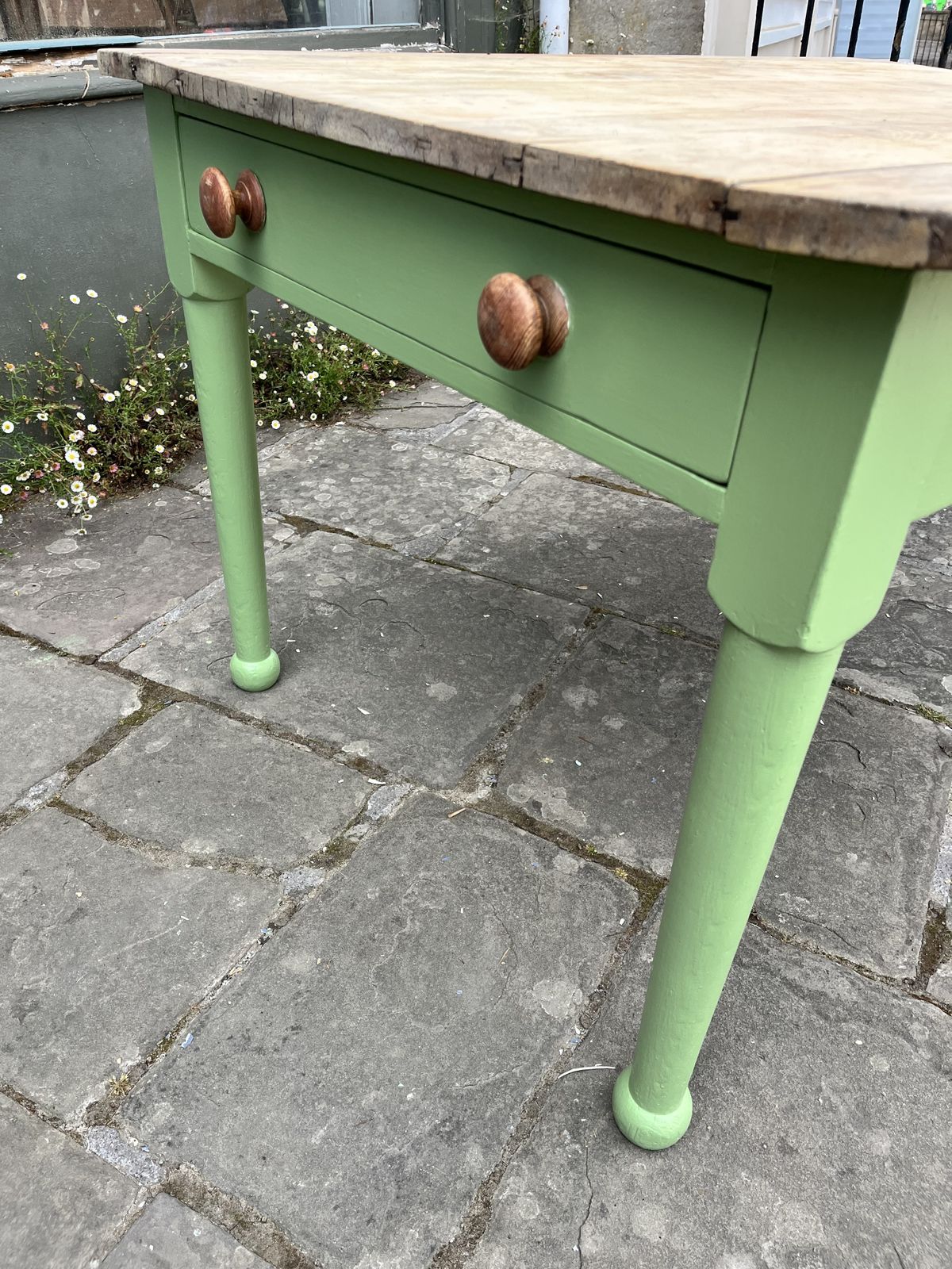 425.0 Victorian Pine Farmhouse Table Painted Green photo