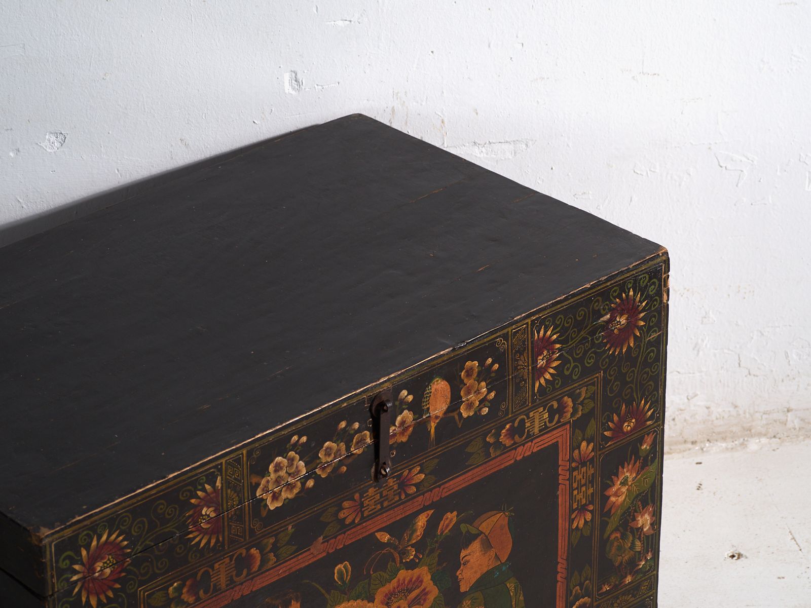 Antique Painted Trunk In Pine Wood – China, Circa 1900 photo furniture