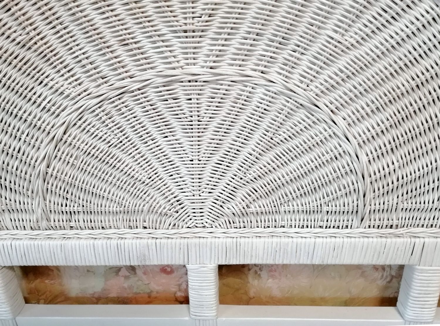 Bed Head Double 4'6". Fantastic Quality Wicker. Super Used Condition. Ref 5031 photo furniture