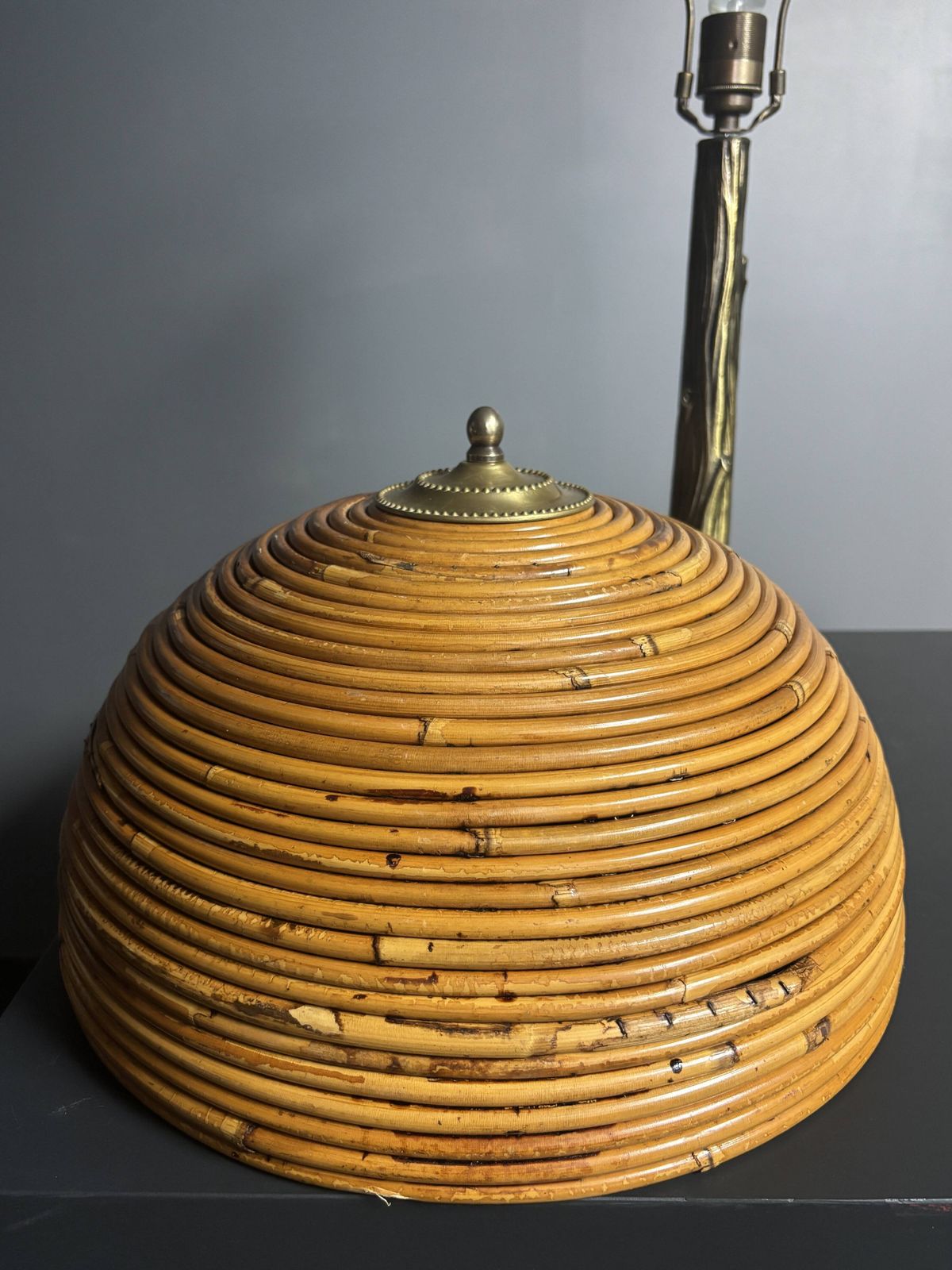 photo buy Lampe de table mid-century en rotin, bambou et laiton, années 1970