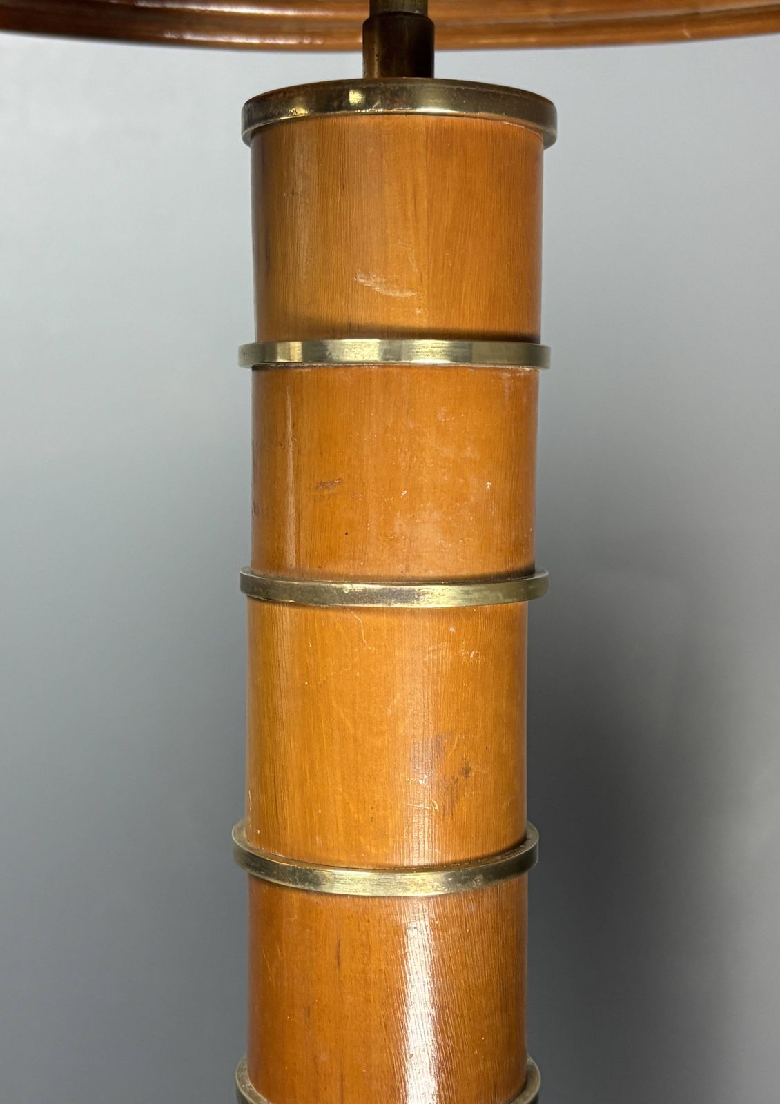 photo furniture Midcentury Pencil Reed Rattan Bamboo And Brass Table Lamp, 1960s