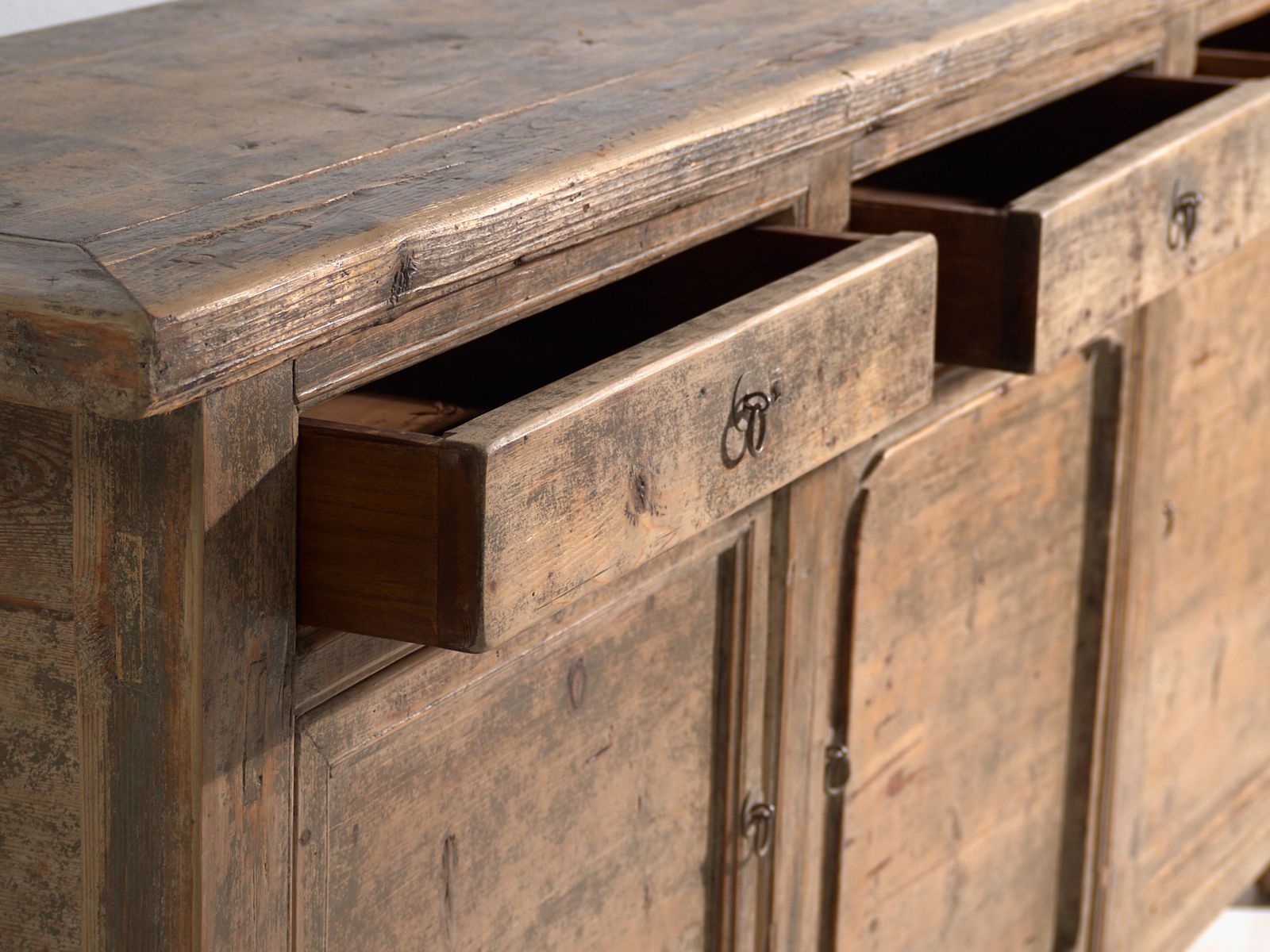 Antique Sideboard In Elm Wood – China, Circa 1930 photo 3654.0
