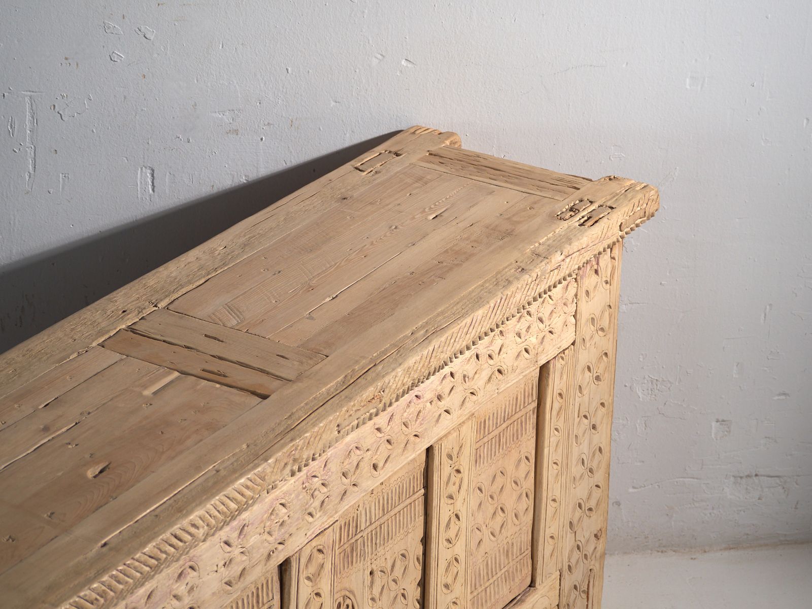 Antique Carved Low Sideboard In Fir Wood – China, Circa 1930 photo Furniture
