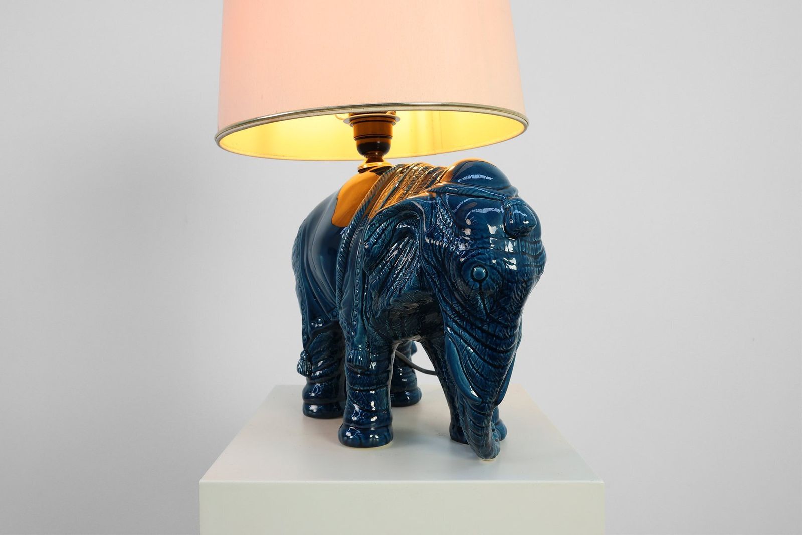 Hollywood Regency Blue Elephant Ceramic Table Lamp, Belgium, 1970s photo Lighting