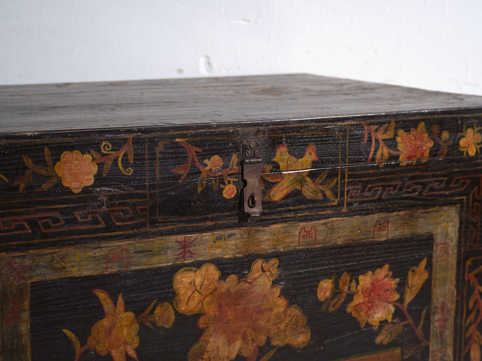 Antique Painted Trunk In Pine Wood – China, Circa 1900 photo furniture