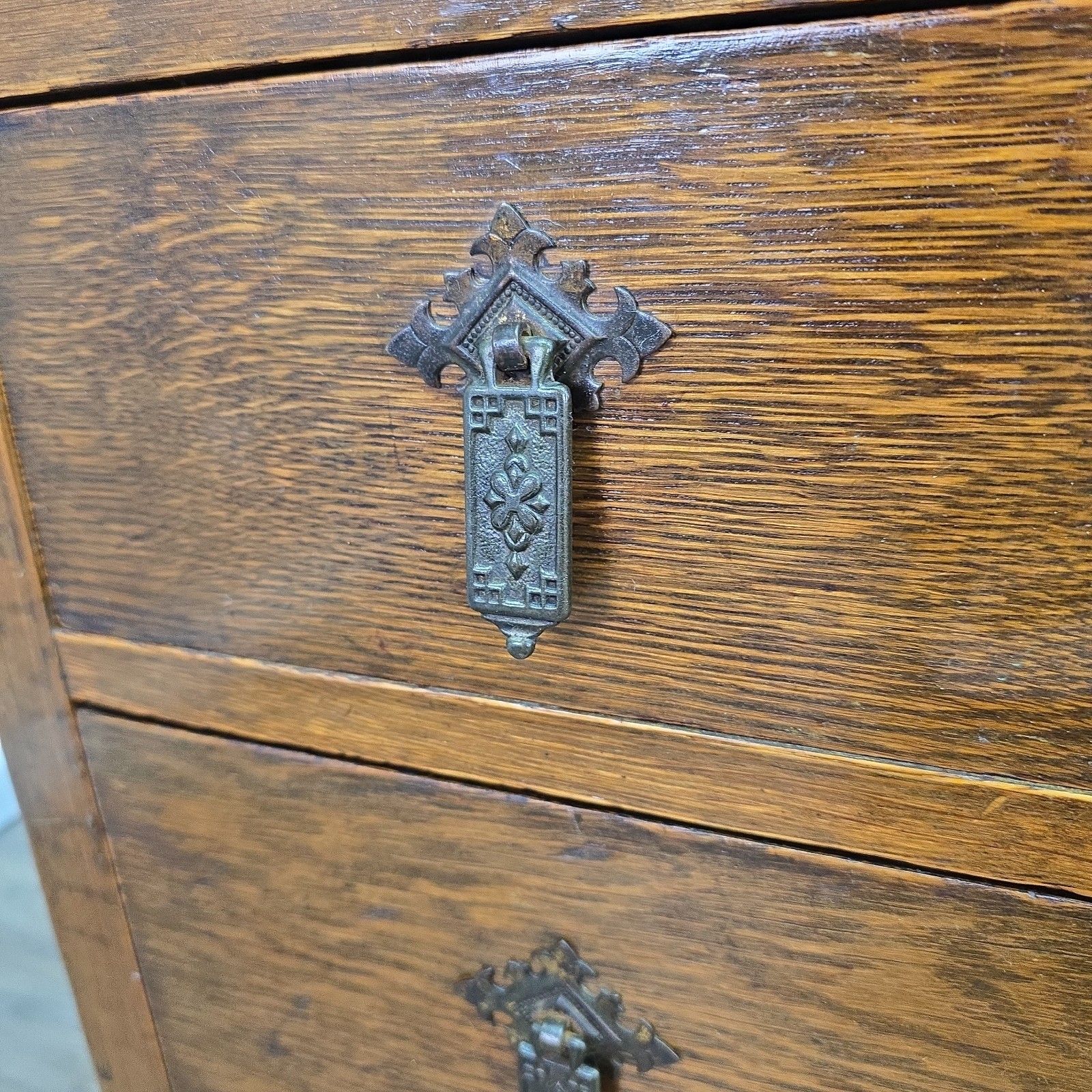 Furniture Antique Chest Of Drawers Arts & Crafts Oak Bedroom Storage Commode Wood Vintage photo
