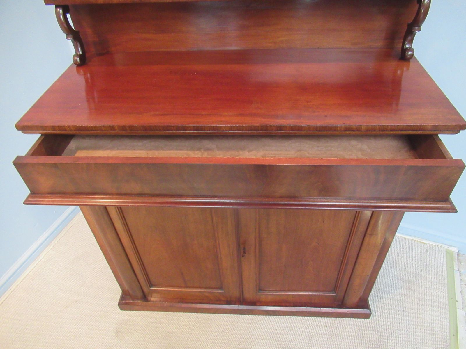 photo furniture Victorian     1870s Mahogany Chiffonier