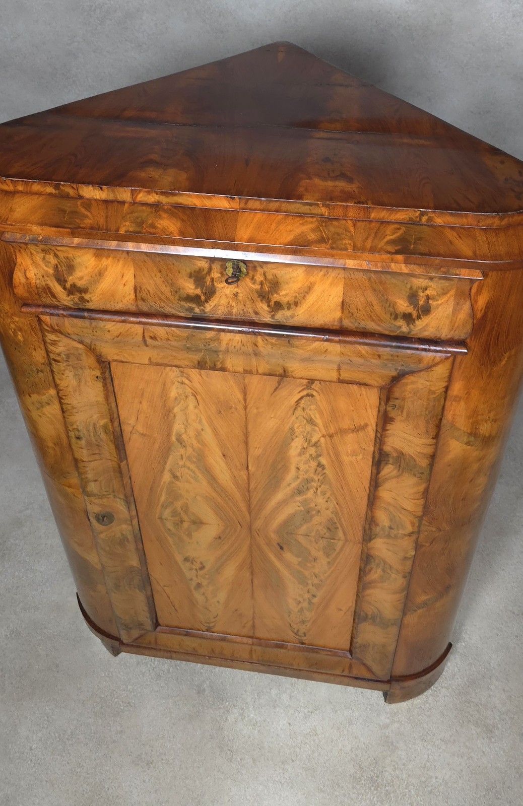 495.0 Antique Biedermeier Burr Walnut Corner Cabinet French Encoignure Cupboard C.1830 photo