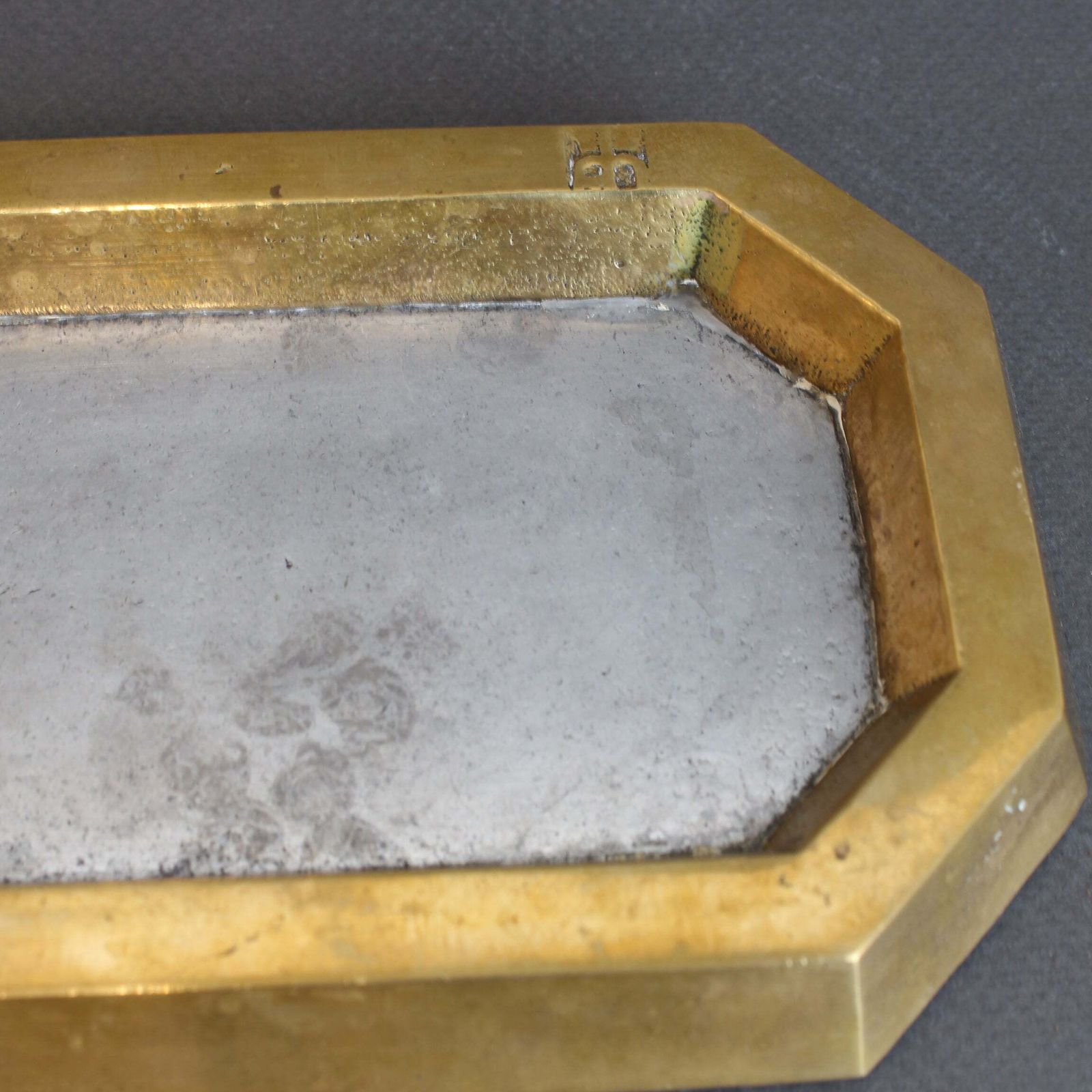 photo furniture Aluminium And Brass Vide Poche By David Marshall (Circa 1980s)