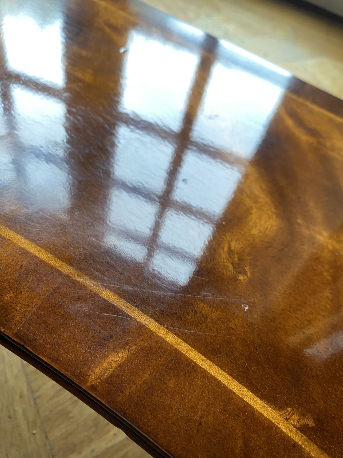 photo furniture Theodore Alexander Console