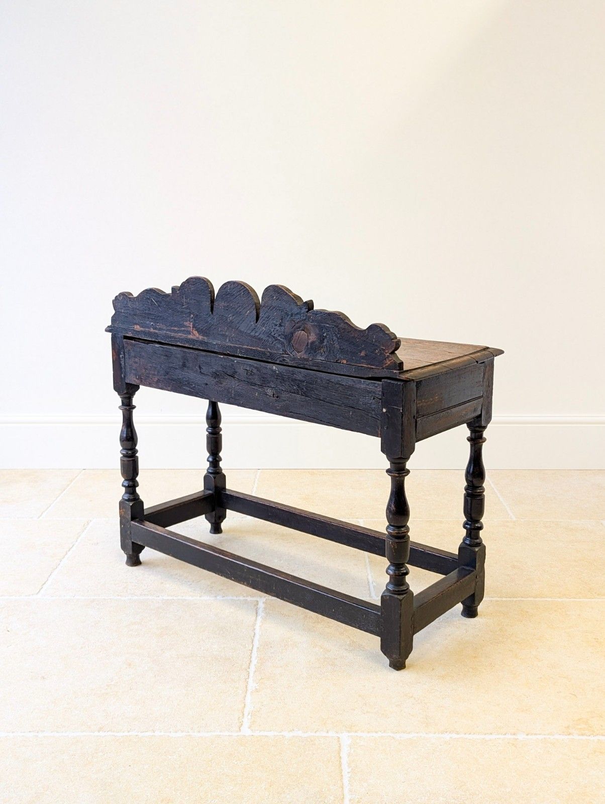 photo buy Antique Late Victorian Oak Side Table C.1890