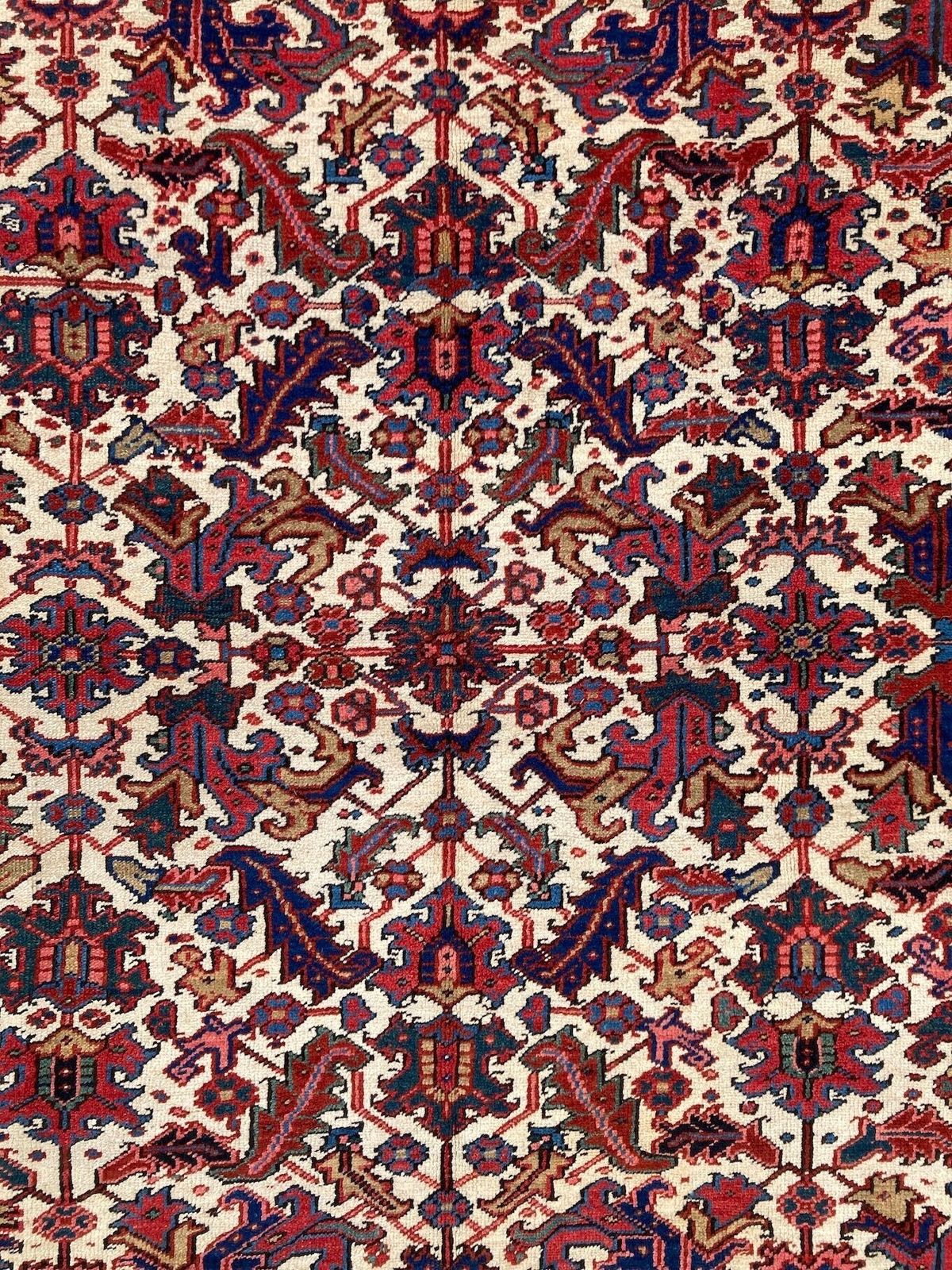 photo vinterior Antiek Heriz tapijt 3,00 m x 2,36 m