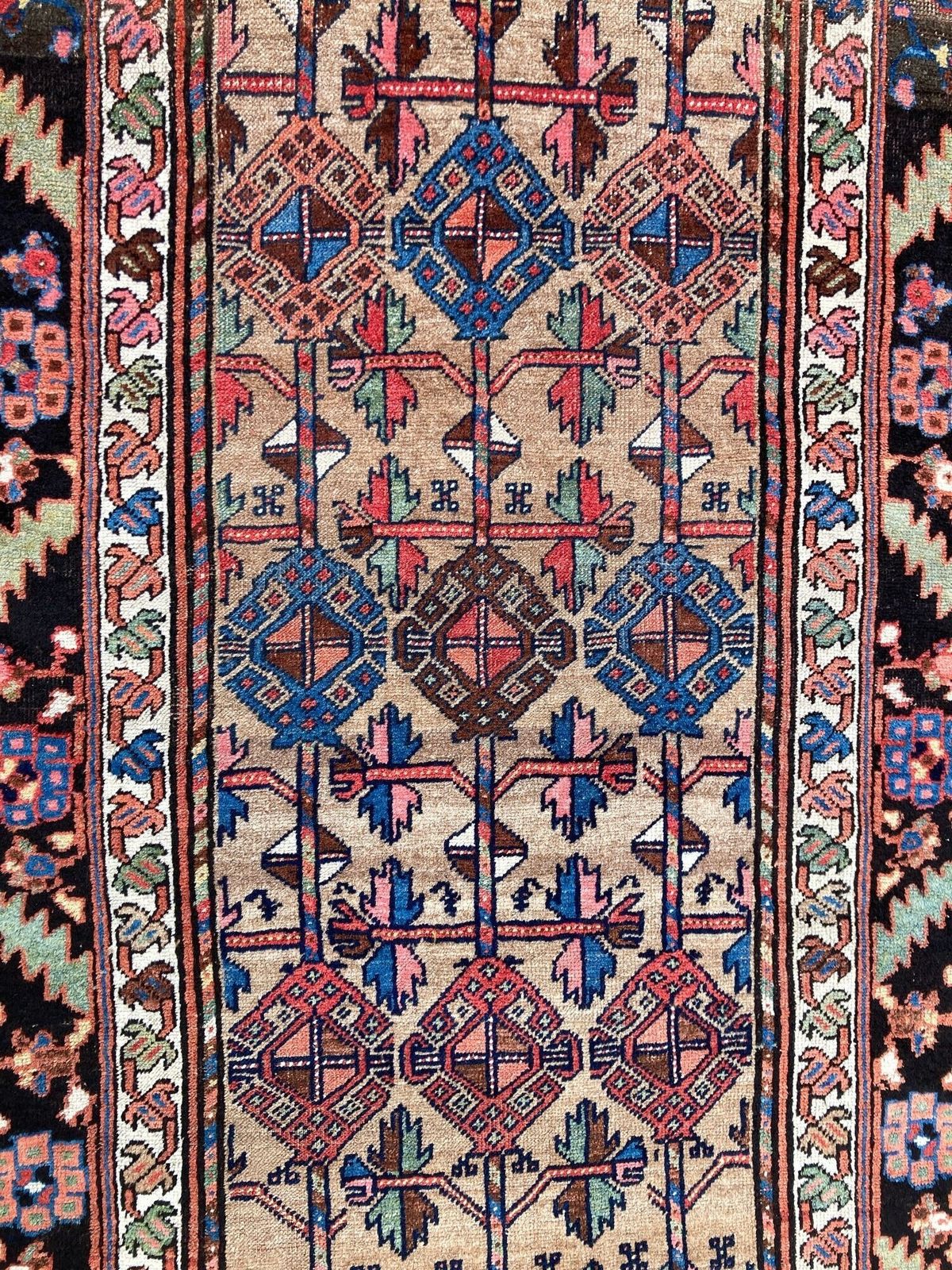 photo vinterior Antiek Koerdisch tapijt 2,12 m x 1,23 m