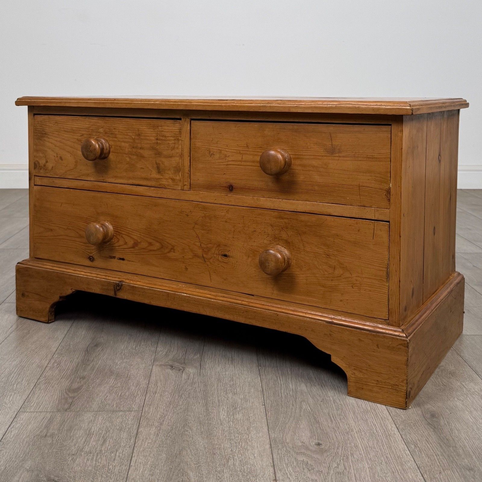 Vintage 20th Century Low Chest Of Drawers In Pine ( Af 5839 ) photo furniture