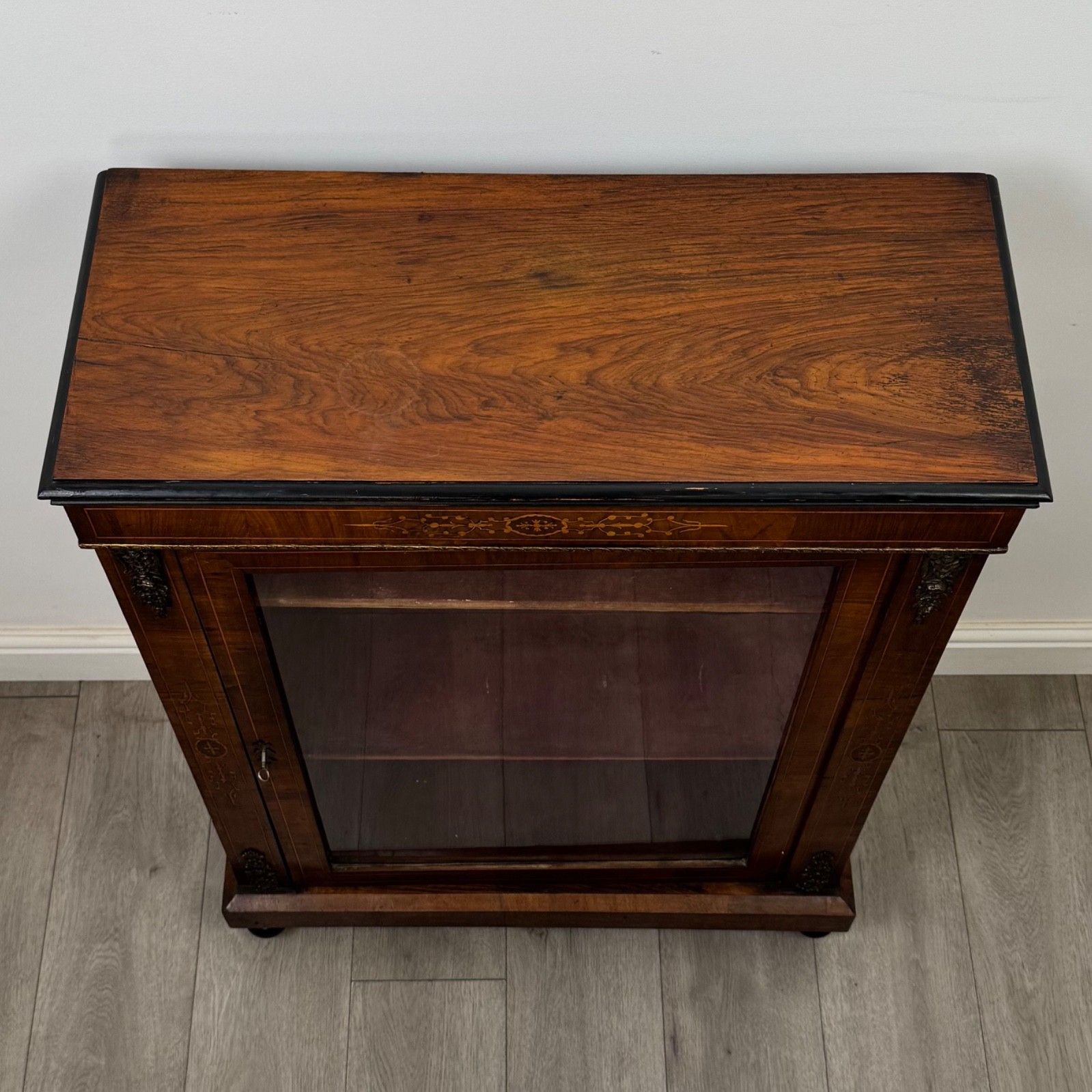 photo for sale Antique 19th Century Victorian Pier Cabinet In Walnut ( Af 5838 )