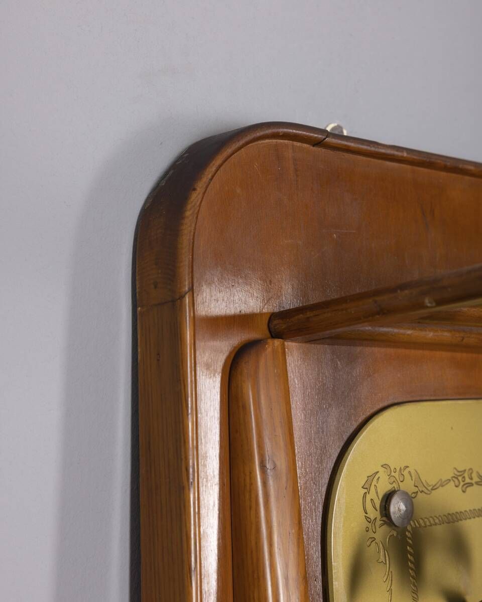 photo vintage Vintage 1950s Wall Coat Rack In Wood And Decorated Glass, Italian Design