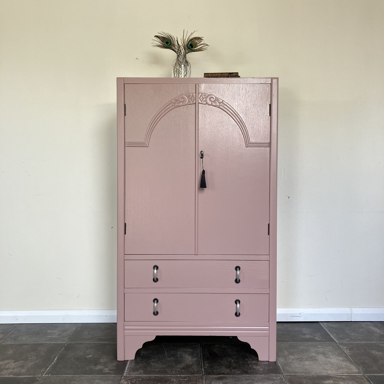 Stunning Painted 1940's Lockable Oak Linen Cupboard / Tall Boy; Farrow And Ball Sulking Room Pink, Carved Doors