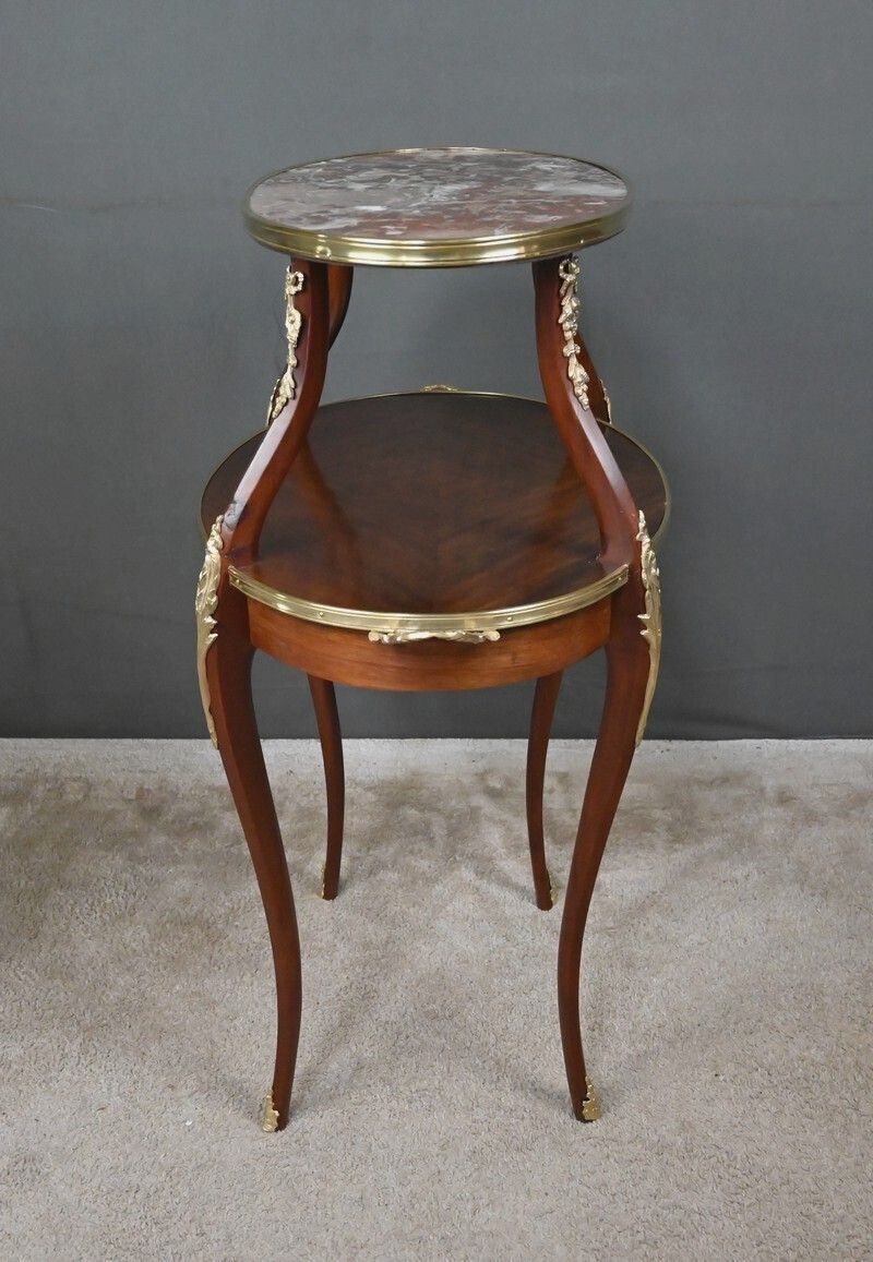 photo vintage Mahogany Veneer Tea Table, Louis XV Style – Early 20th Century