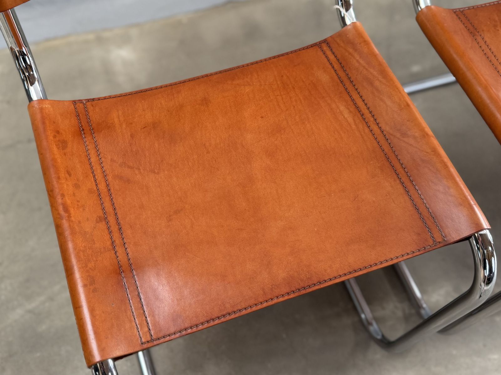 photo furniture 6 Dining Chairs Mart Stam Marcel Breuer S33 Set Of Six Fasem Chrome Tan Brown Cognac Leather Cantilever Bauhaus 6 Mid Century Dining Chairs