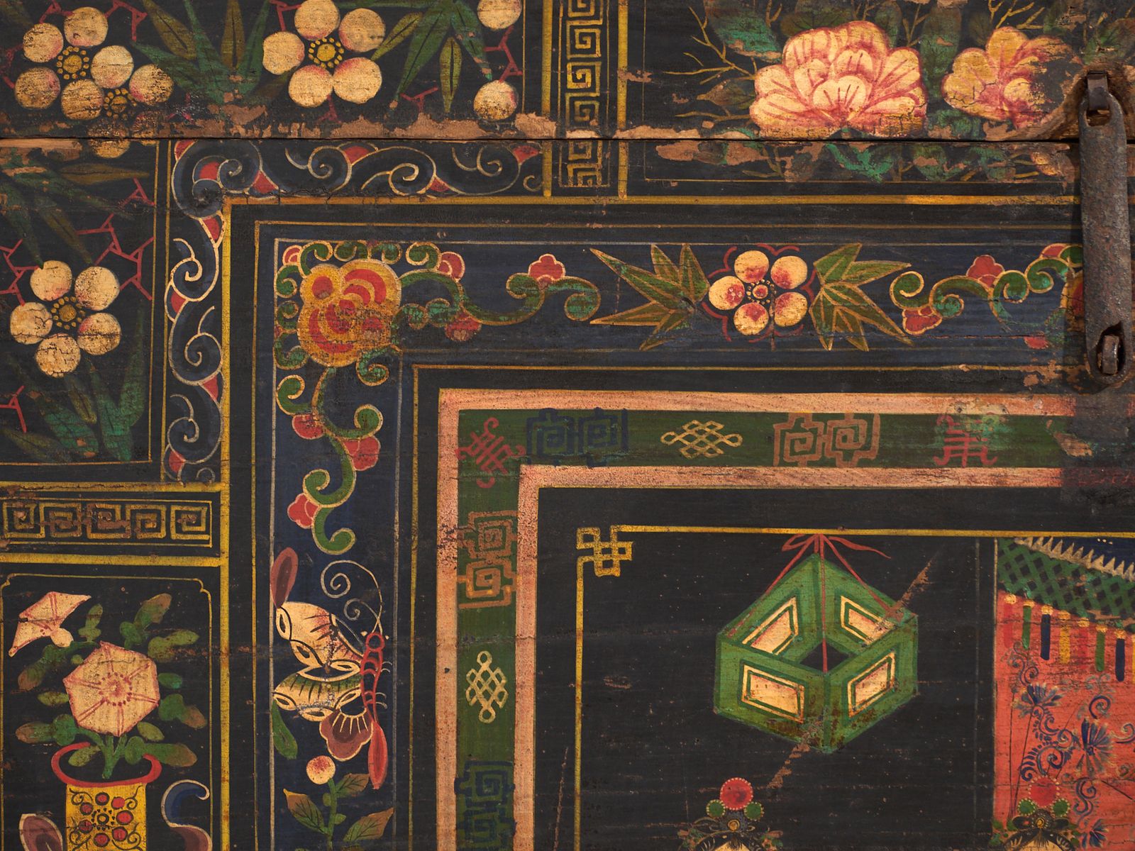 Antique Painted Trunk In Pine Wood – China, Circa 1900 photo Furniture