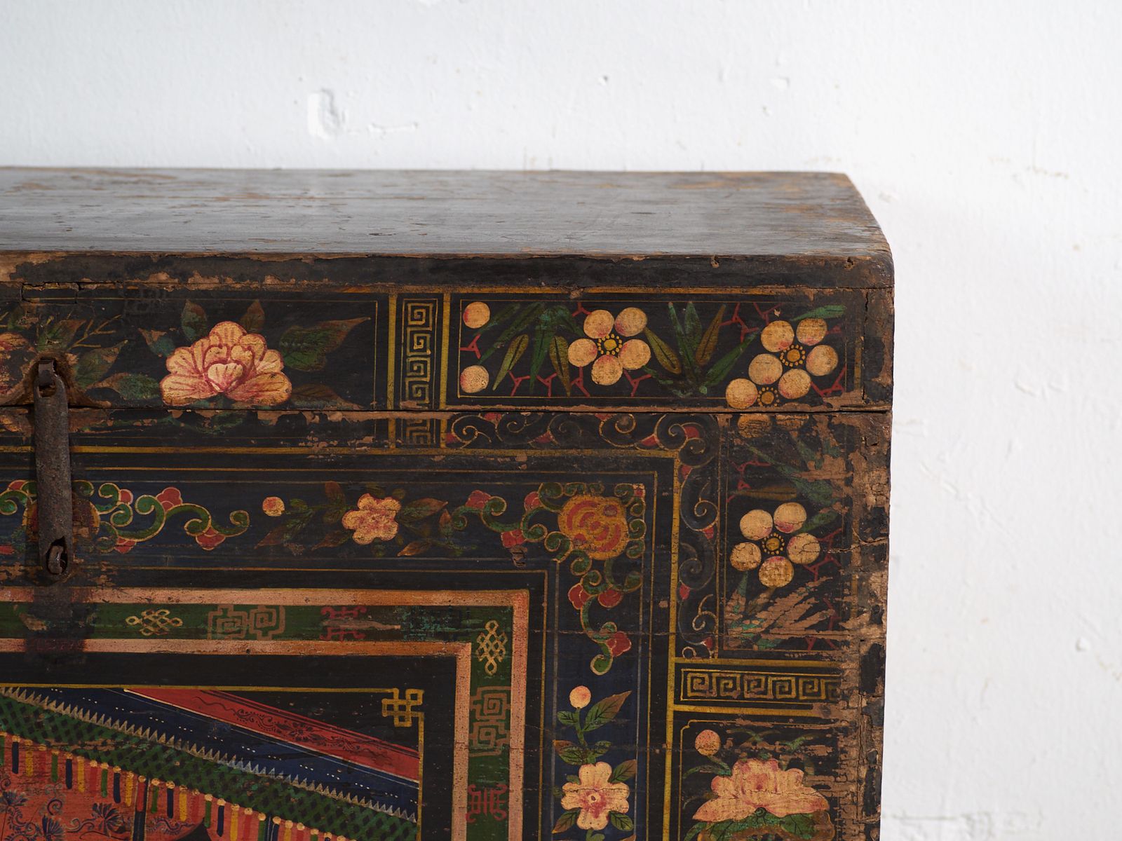 Antique Painted Trunk In Pine Wood – China, Circa 1900 photo buy