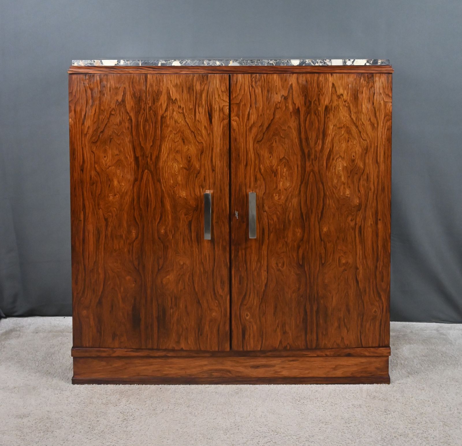 Art Deco Sideboard In Rosewood Veneer – 1940 photo vintage