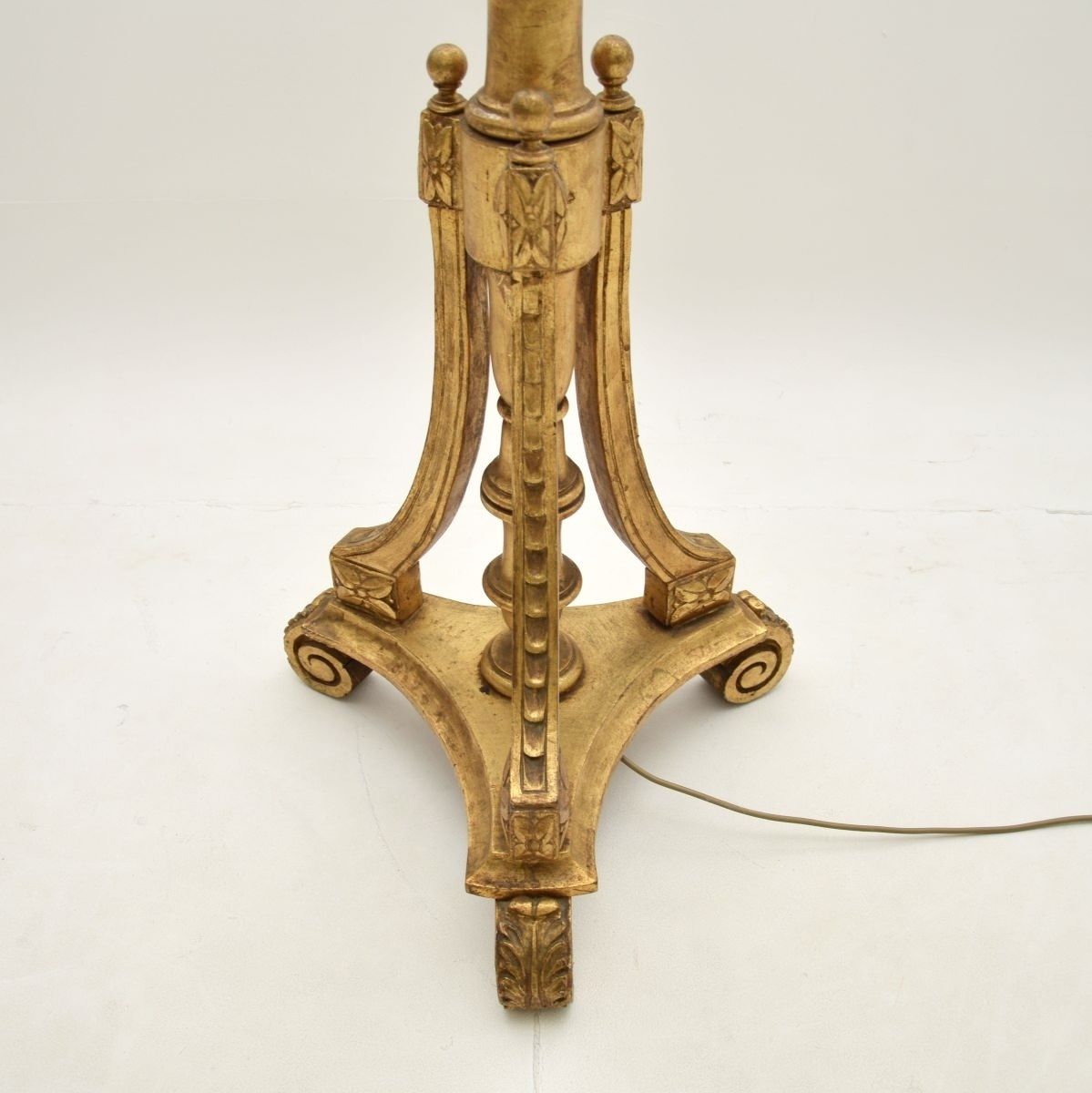 Antique Victorian Gilt Wood Floor Lamp photo Lighting