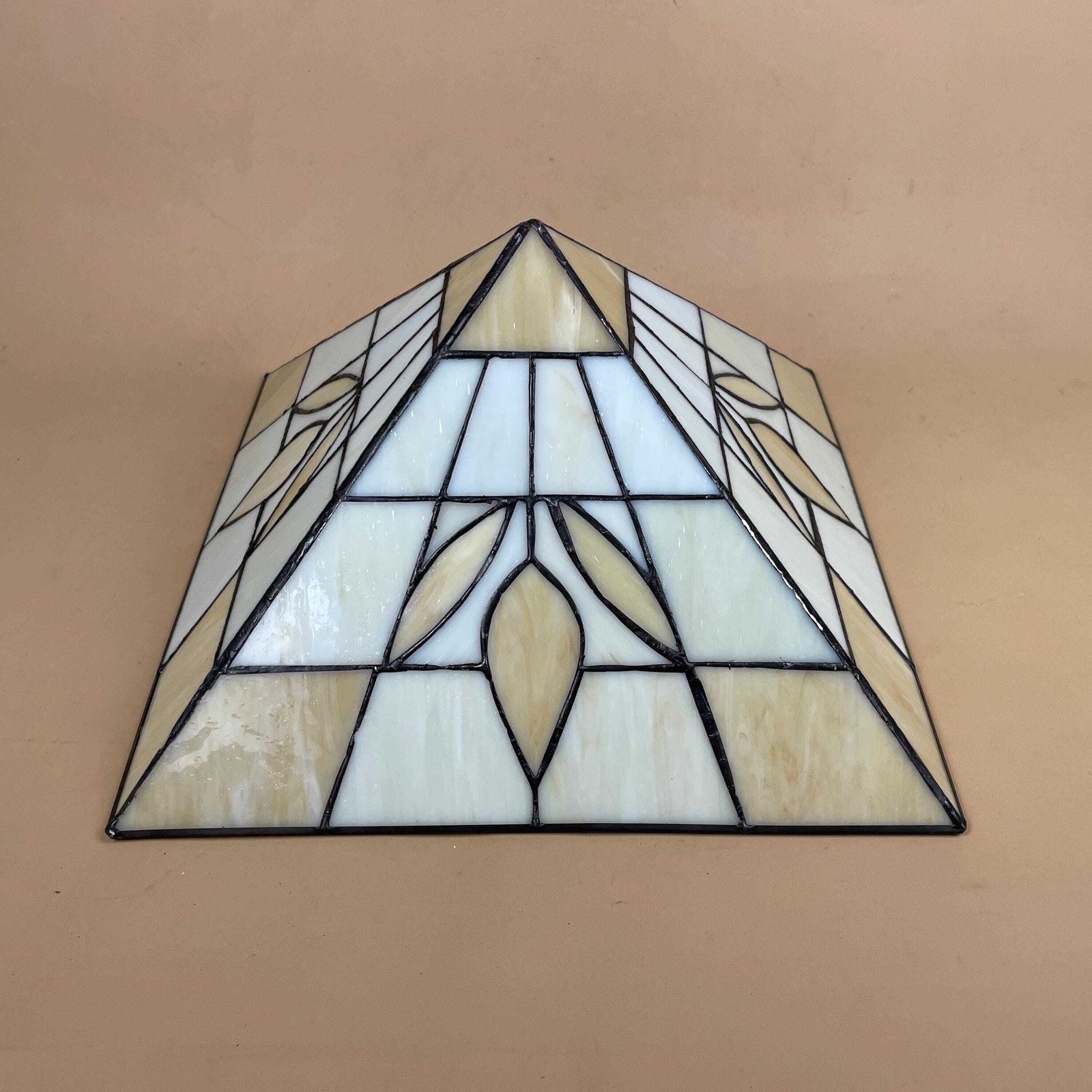 Art Deco Stained Glass Tiffany Style Ceiling Shade White Cream Geometric Chain Hanging Light Shade