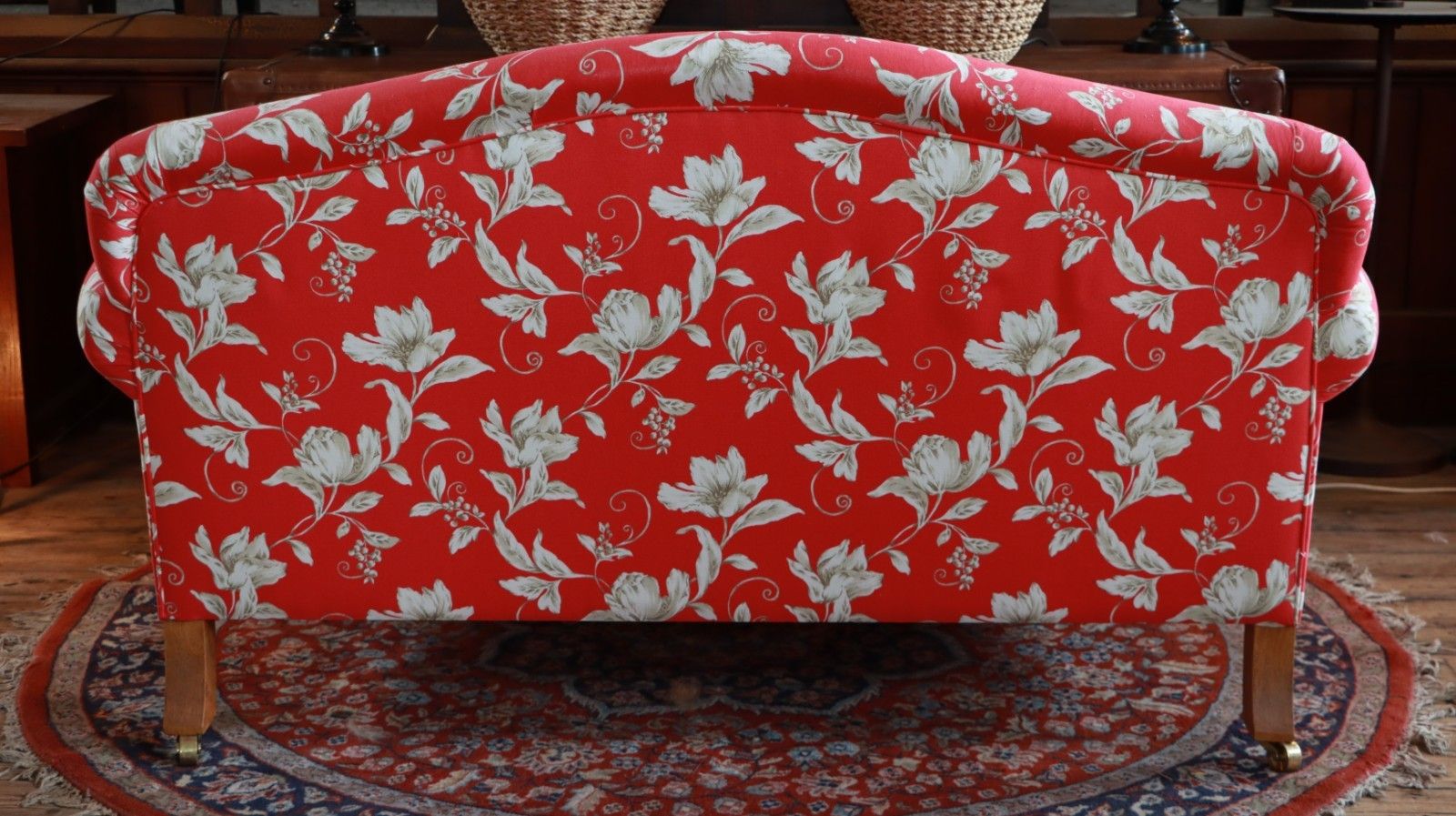 photo buy Beaumont And Fletcher George Smith Style Small 2 Seater Sofa Crimson Floral 🚚