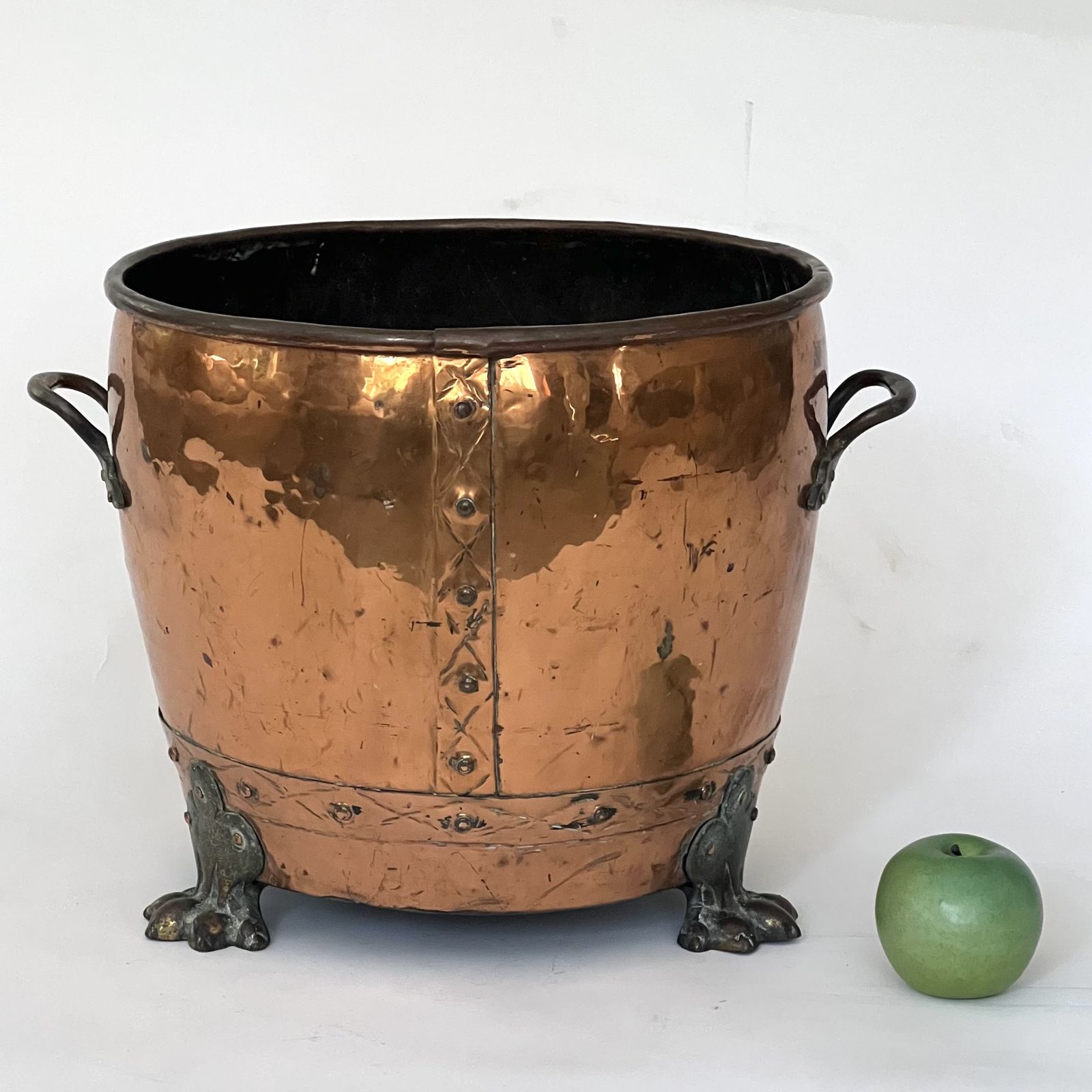 A 19th Century Copper Bucket., 1800s photo Home Decor