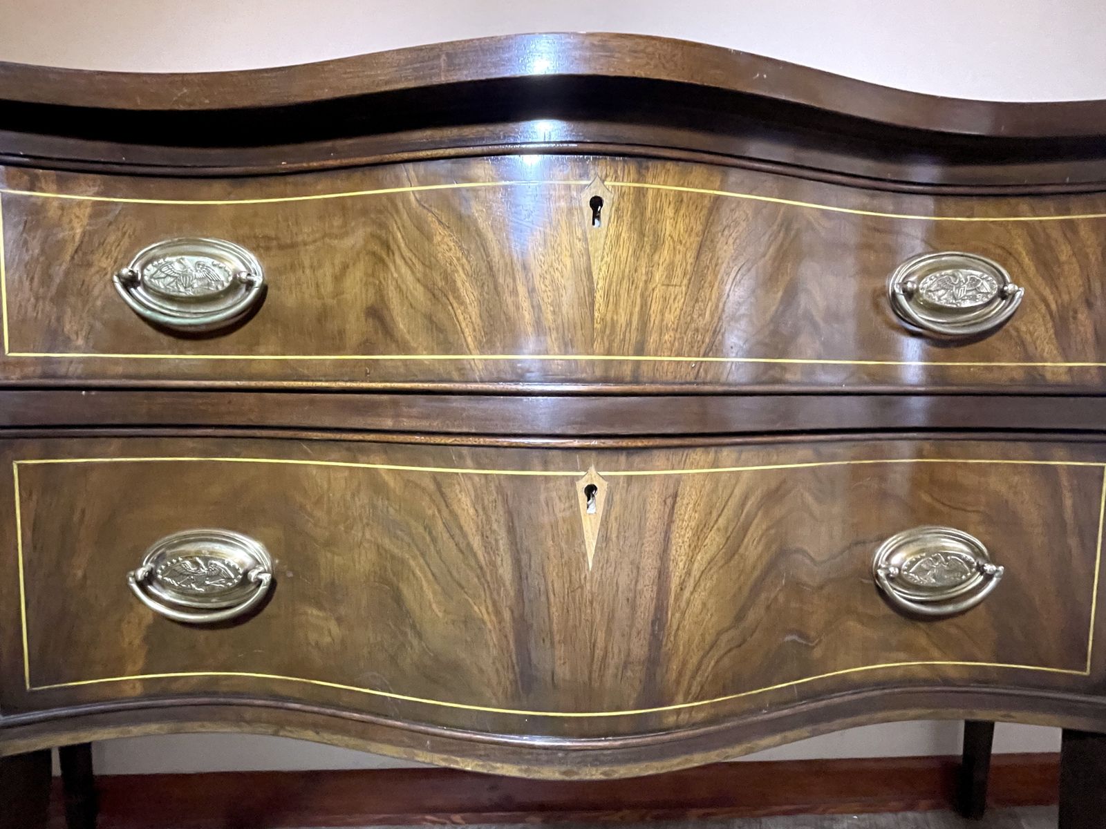 Stunning Vintage Virginia Galleries Serpentine Long Sideboard photo 1200.0