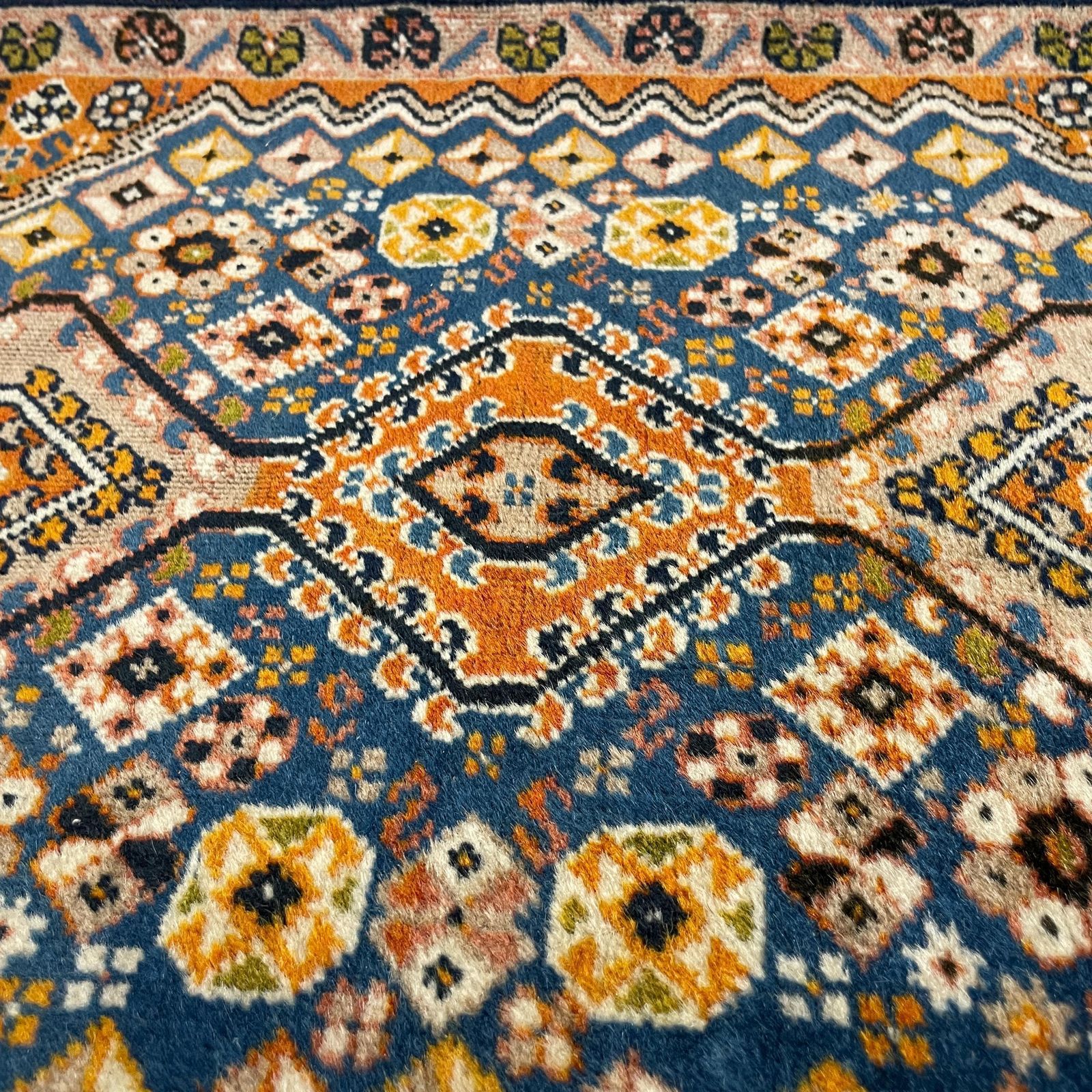 Small Accent Rug Wool Middle Eastern Style Decorative Tasselled Orange Blue Detailed Pattern photo 125.0