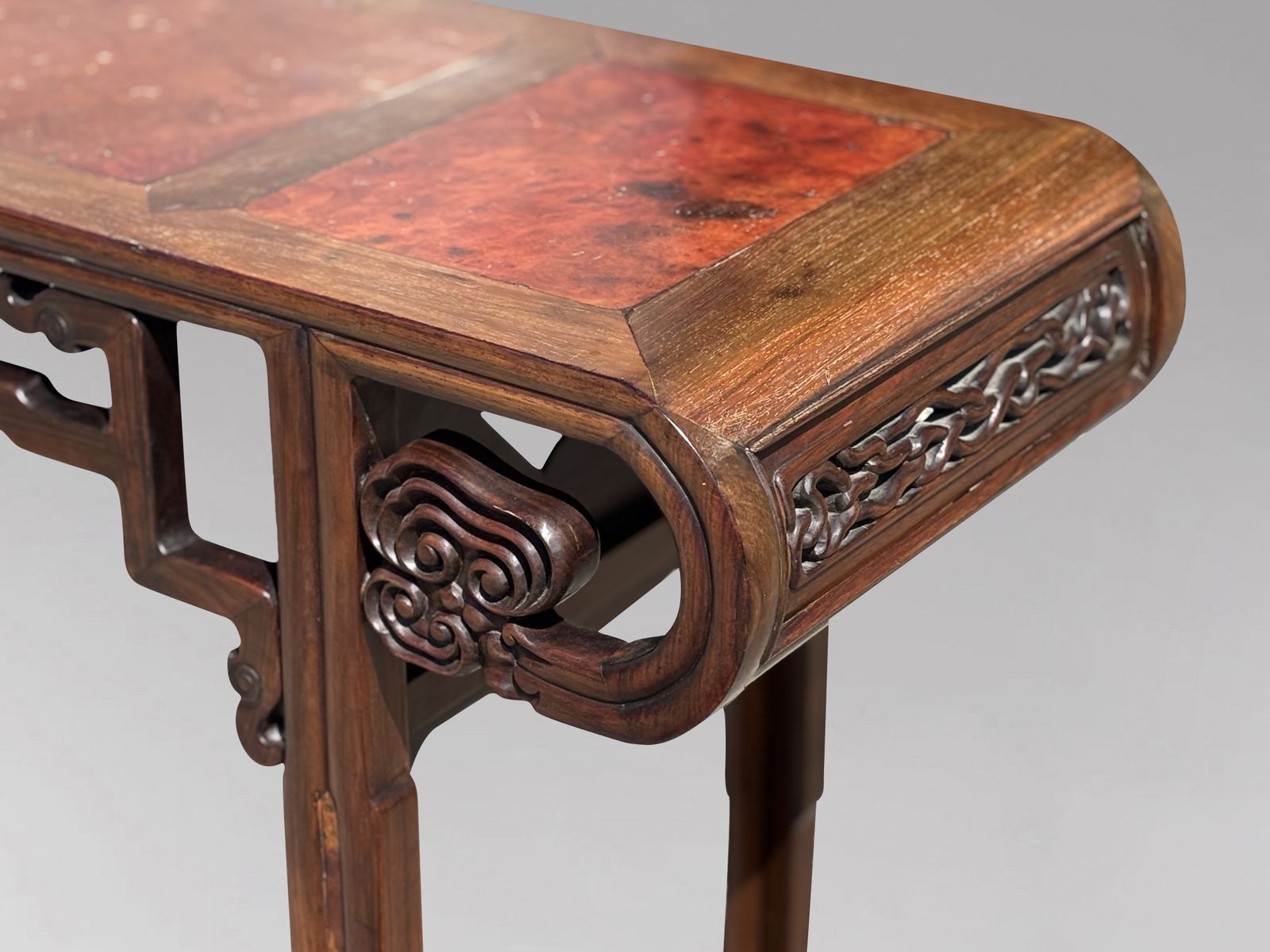 Late 19th Century Chinese Hongmu & Amboyna Altar Table photo vinterior