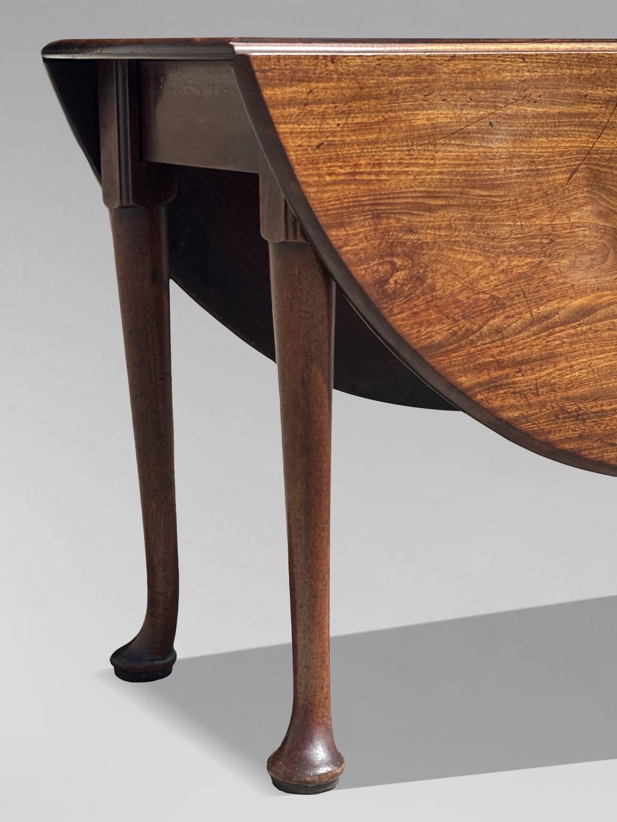 Mid 18th Century George II Period Mahogany Drop Leaf Dining Table photo vinterior