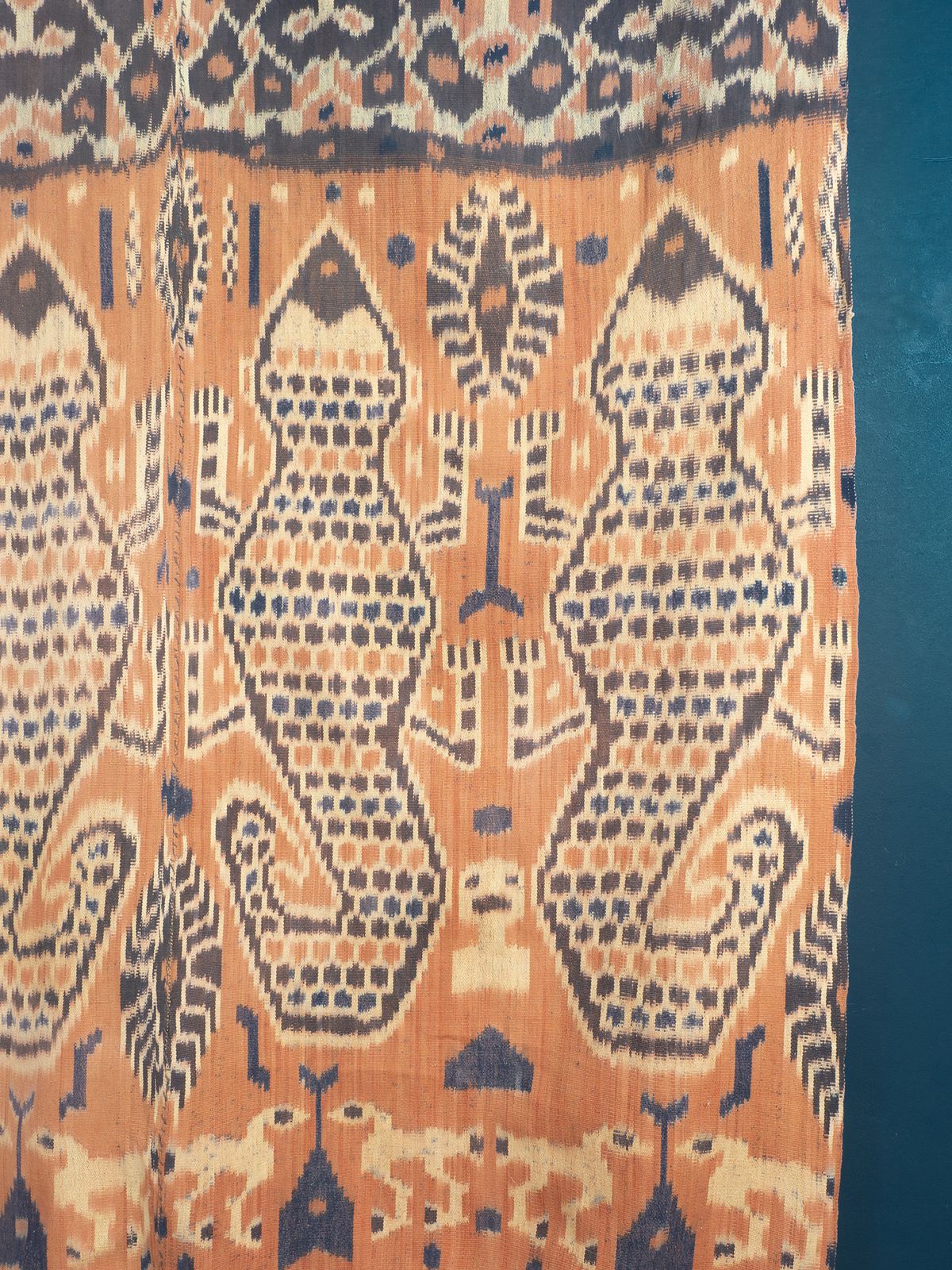 photo buy Sumba Ikat Panel With Lizards, 1950s