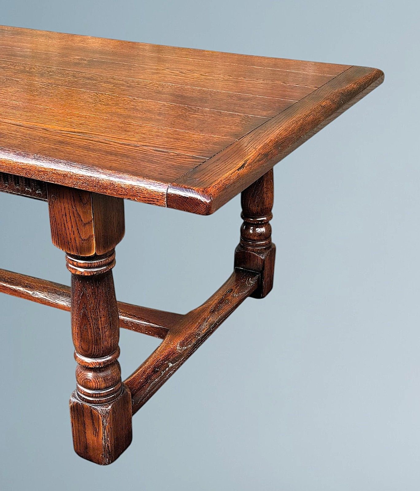 Balmoral Westminster Oak Dining Table Royal Oak photo vintage