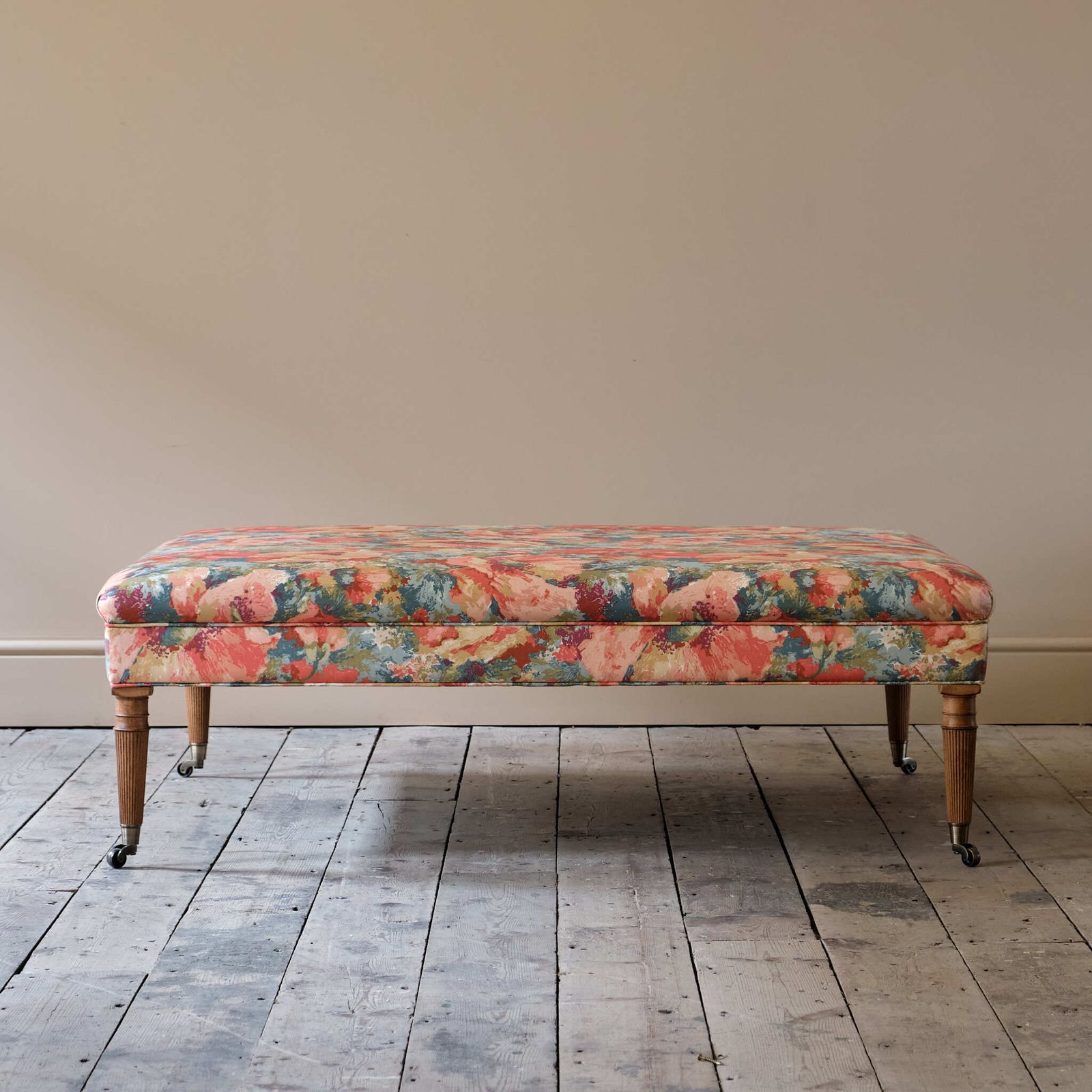 Large Country House Footstool Coffee Table photo furniture
