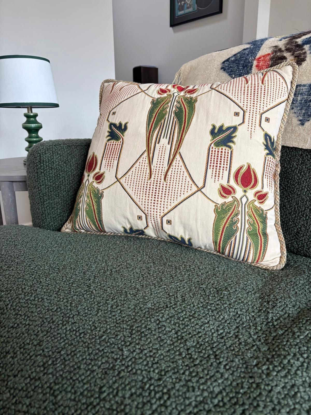 Love Your Home Florence Sofa photo 800.0